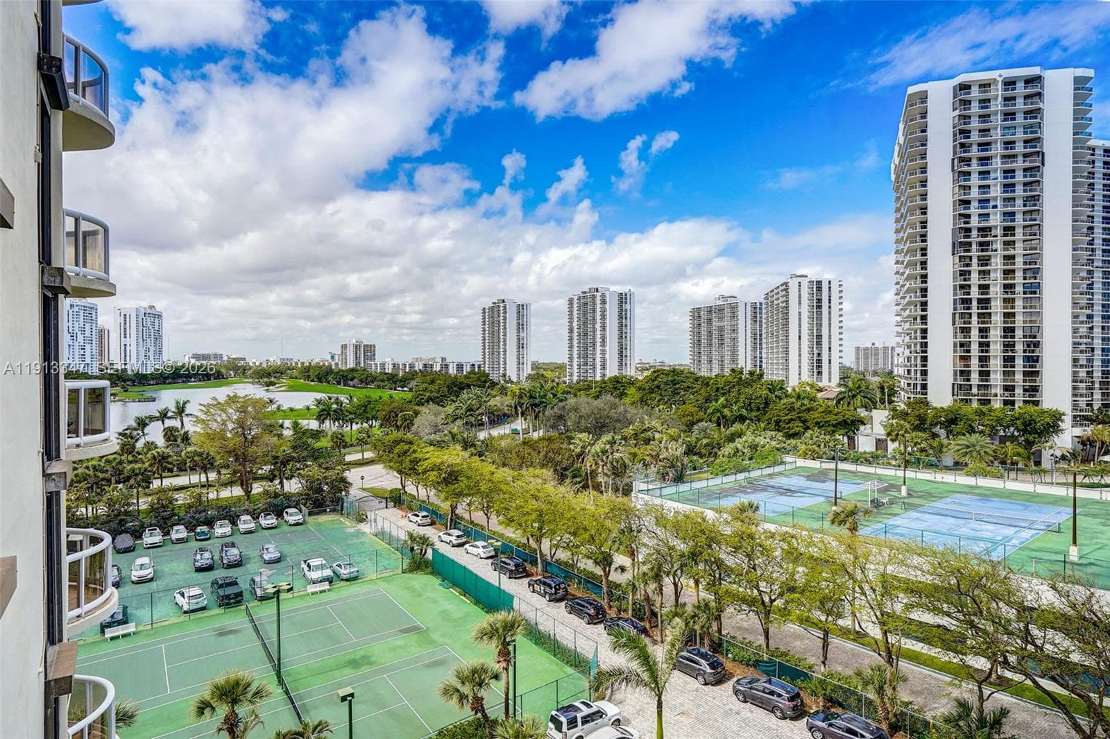 TERRACES NORTH TURNBERRY · #802 in Aventura - Photo 21