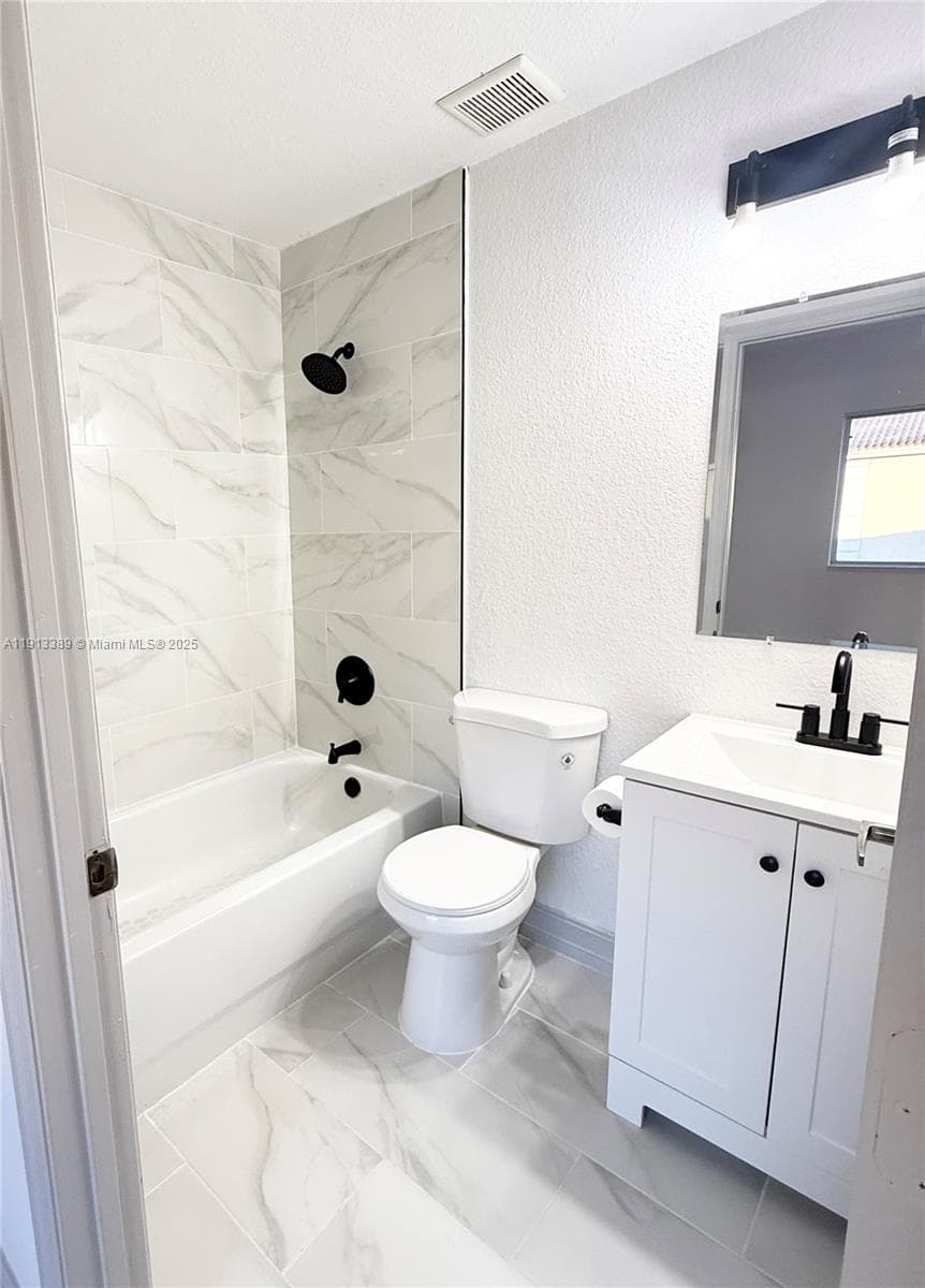 2nd Bathroom