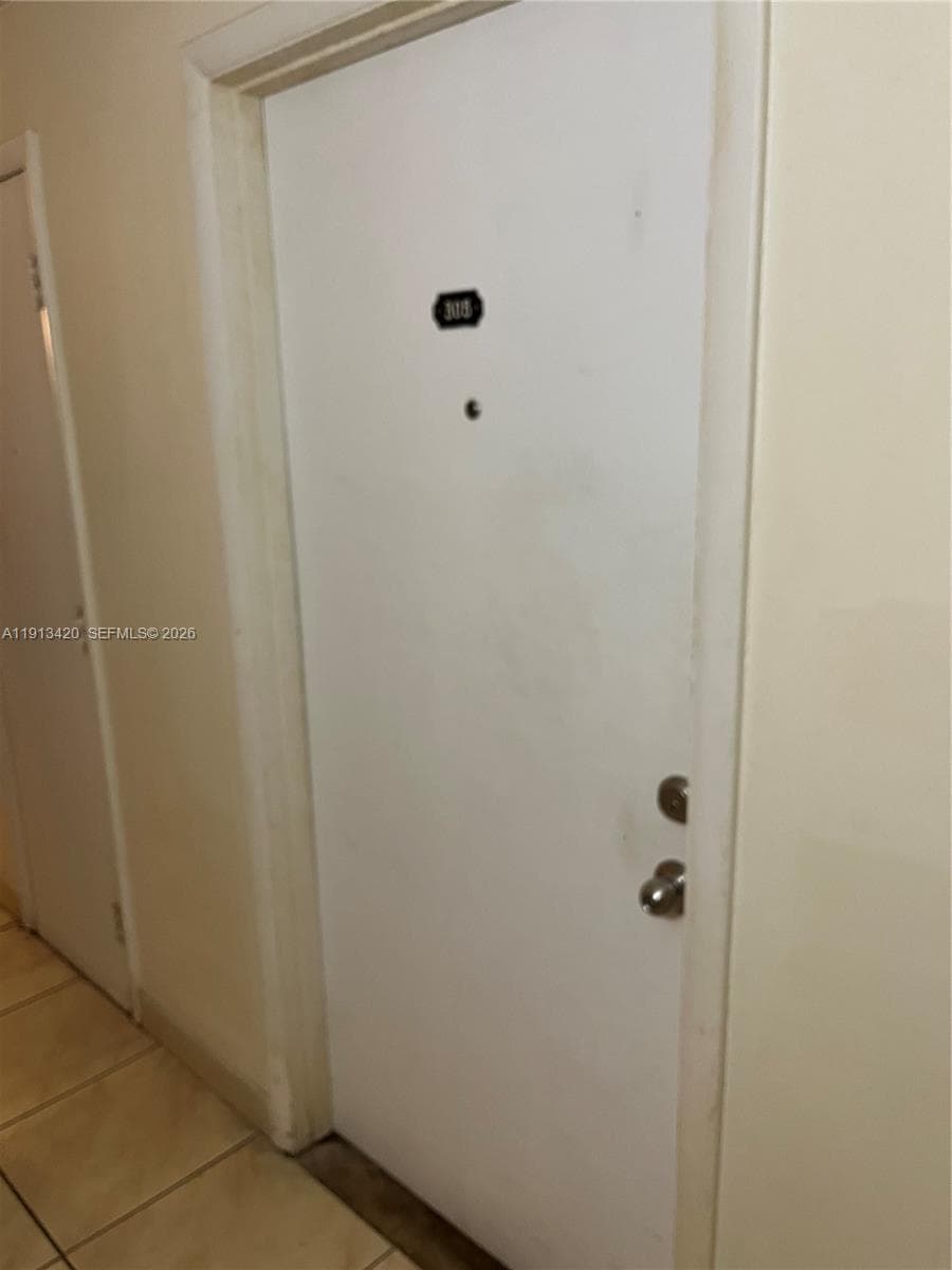 HARDING HALL CONDOMINIUM · #305 in Miami Beach - Photo 14