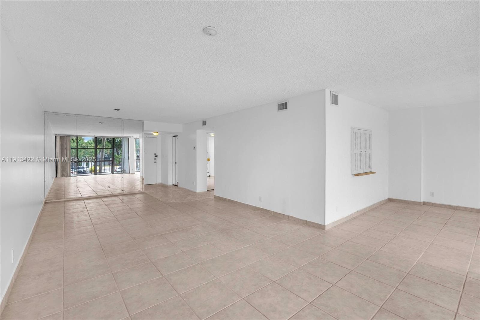 OCEANVIEW PARK CONDO · #229 in Hallandale Beach - Photo 8