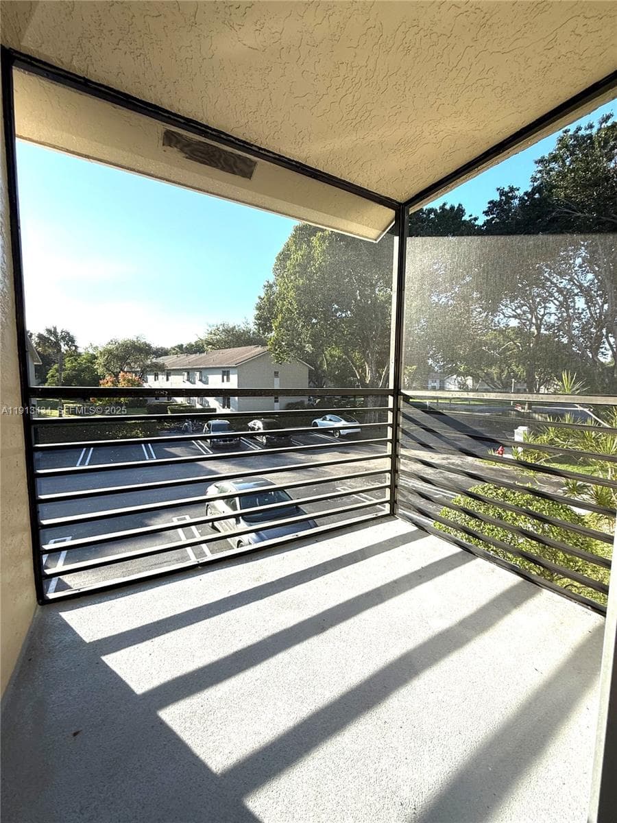 GARDENS NORTH SIX CONDO · #203 in Pompano Beach - Photo 15