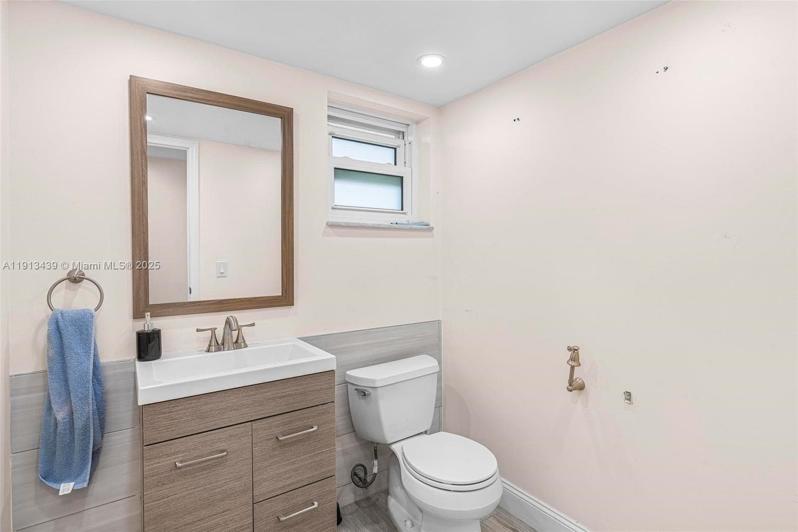 MEADOWBROOK TOWERS CONDO · #603 in Hallandale Beach - Photo 10