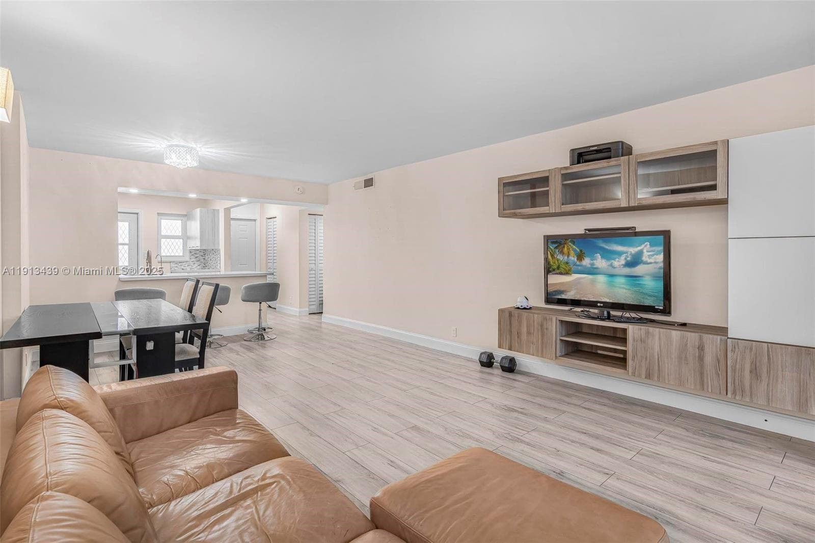 MEADOWBROOK TOWERS CONDO · #603 in Hallandale Beach - Photo 8