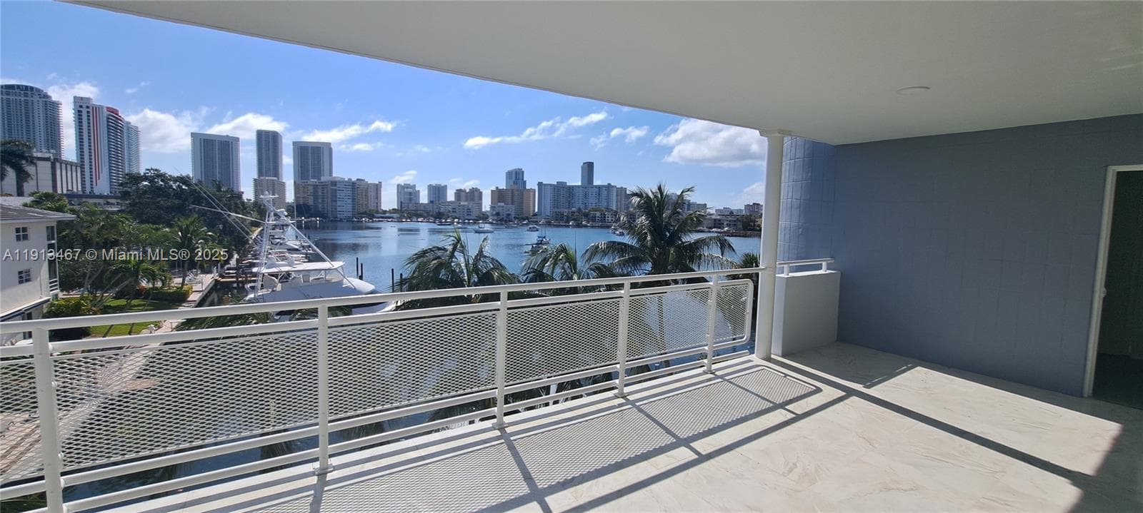 Huge Balcony.