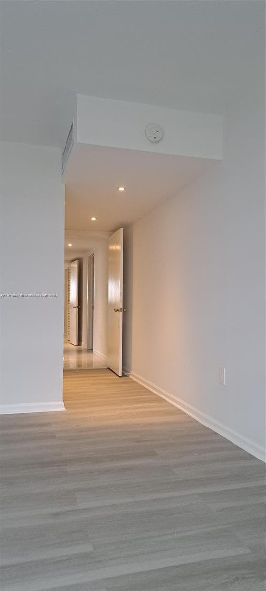 GOLDEN ISLES SEC C · #401 in Hallandale Beach - Photo 8