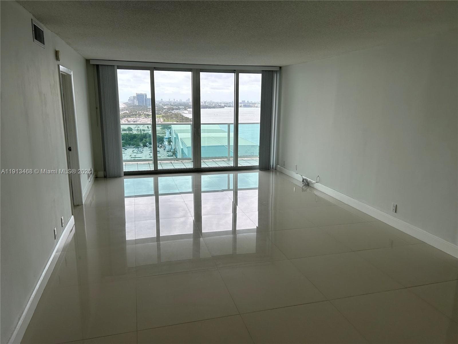 ARLEN HOUSE EAST CONDO · #2122 in Sunny Isles Beach - Photo 2