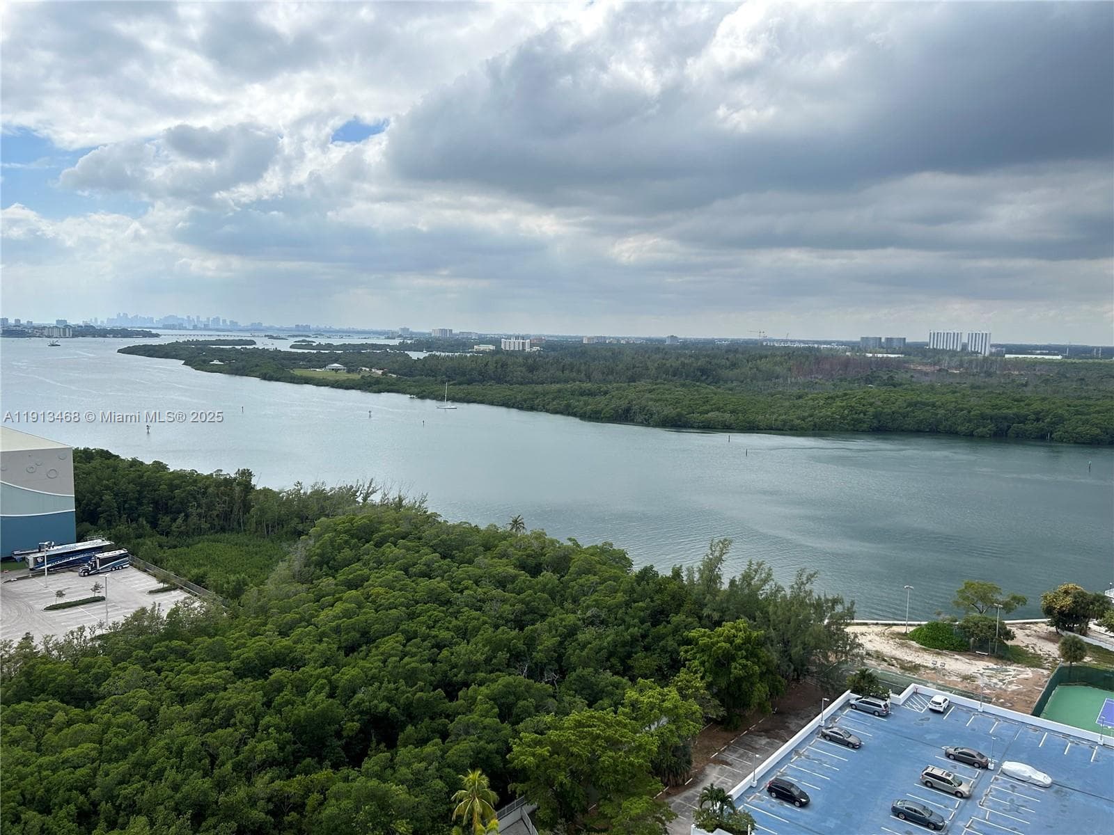 ARLEN HOUSE EAST CONDO · #2122 in Sunny Isles Beach - Photo 16