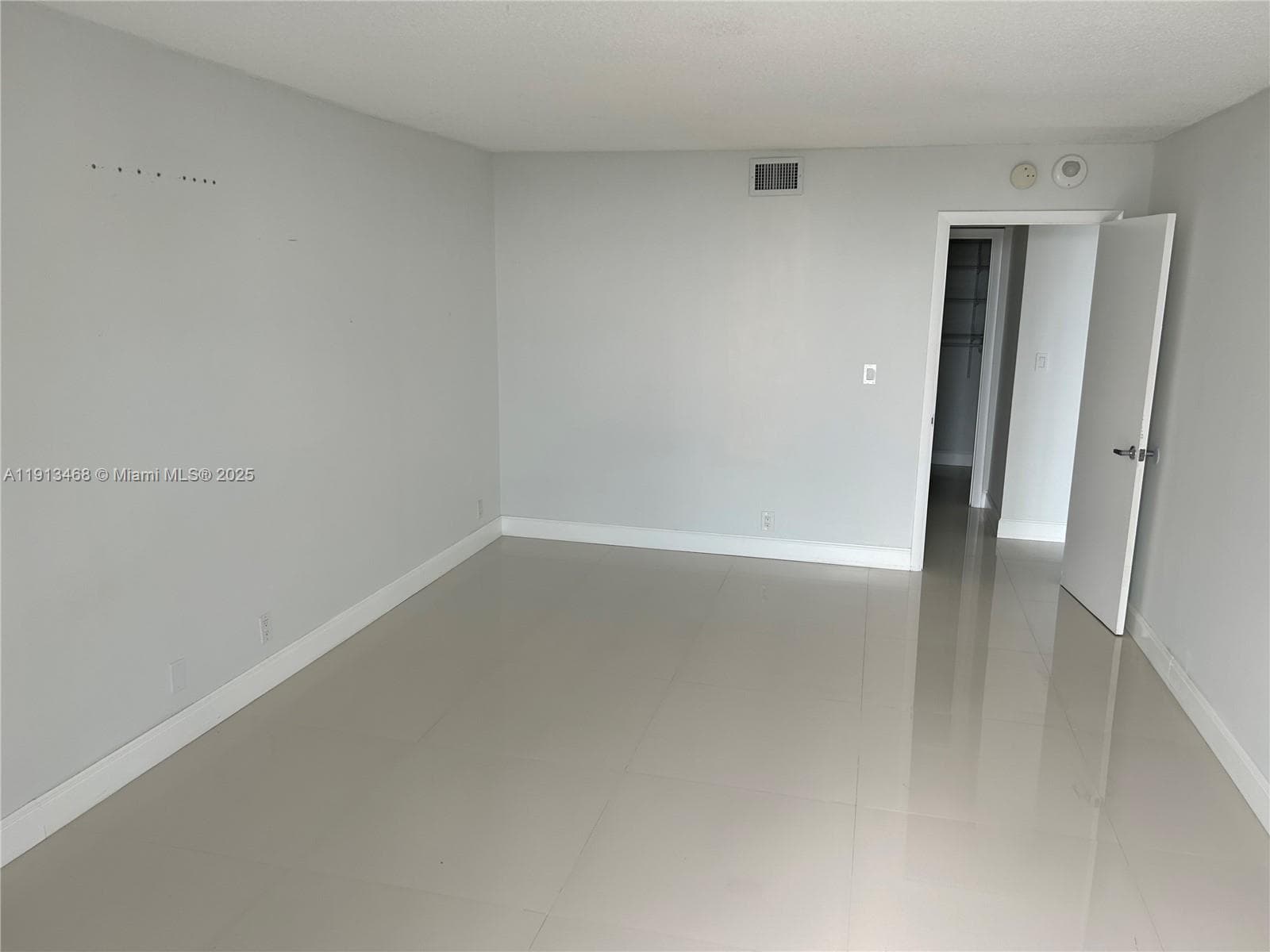 ARLEN HOUSE EAST CONDO · #2122 in Sunny Isles Beach - Photo 7