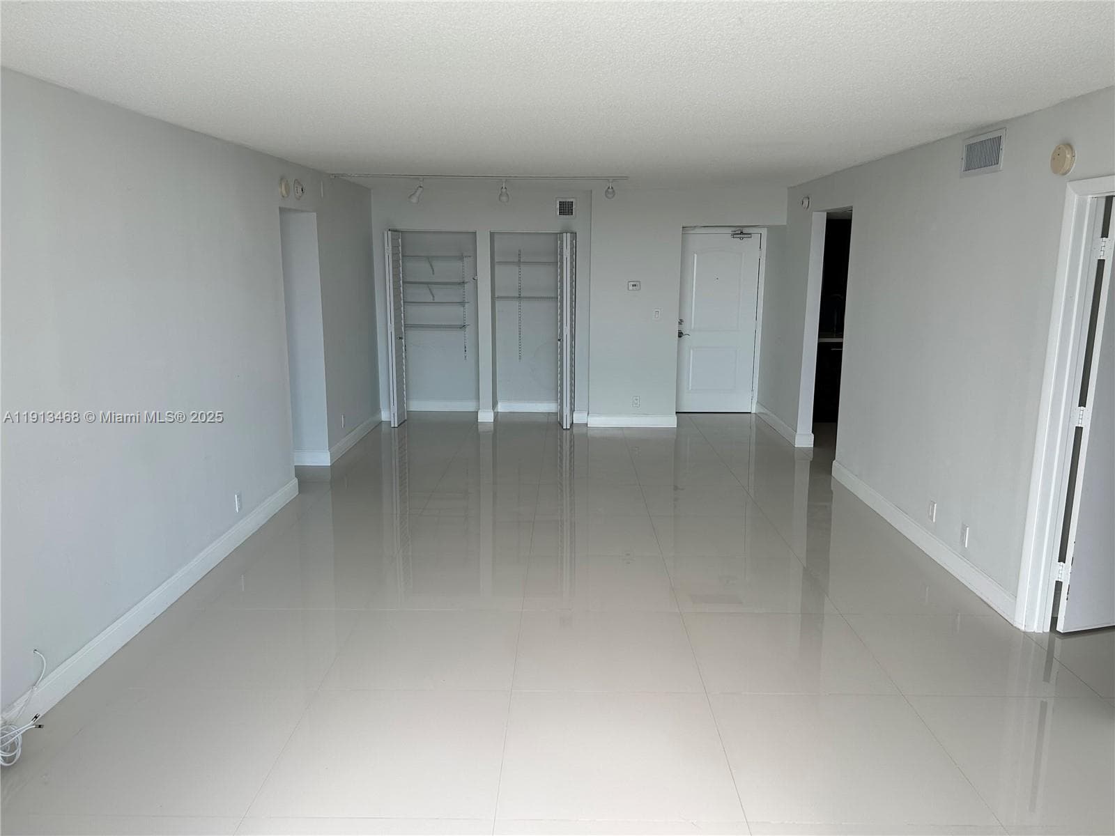 ARLEN HOUSE EAST CONDO · #2122 in Sunny Isles Beach - Photo 3