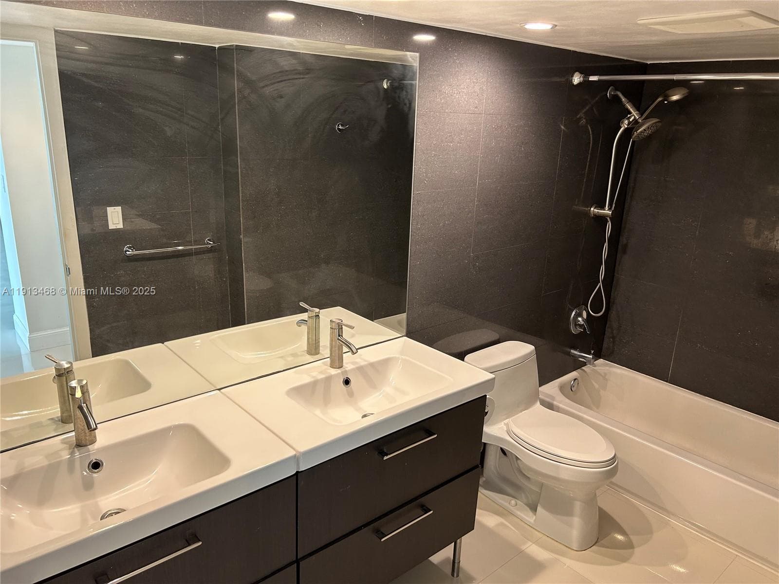 ARLEN HOUSE EAST CONDO · #2122 in Sunny Isles Beach - Photo 9