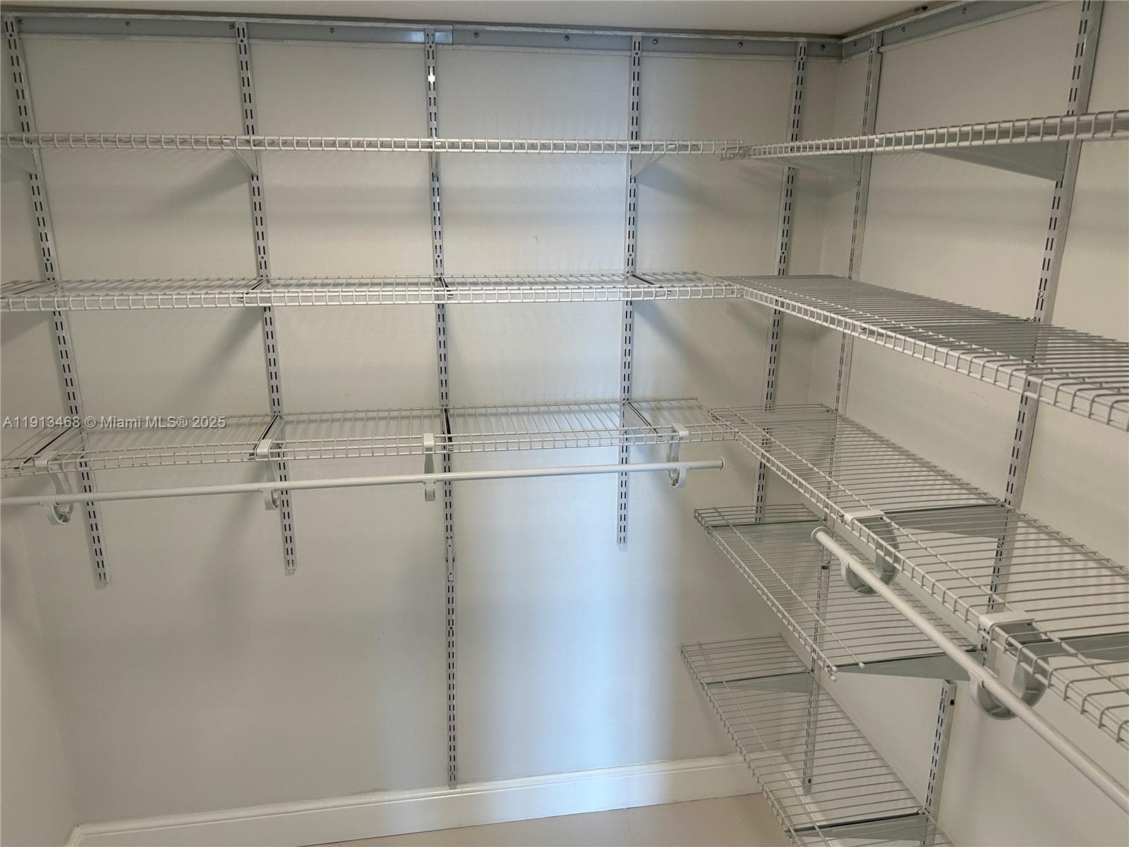 ARLEN HOUSE EAST CONDO · #2122 in Sunny Isles Beach - Photo 8