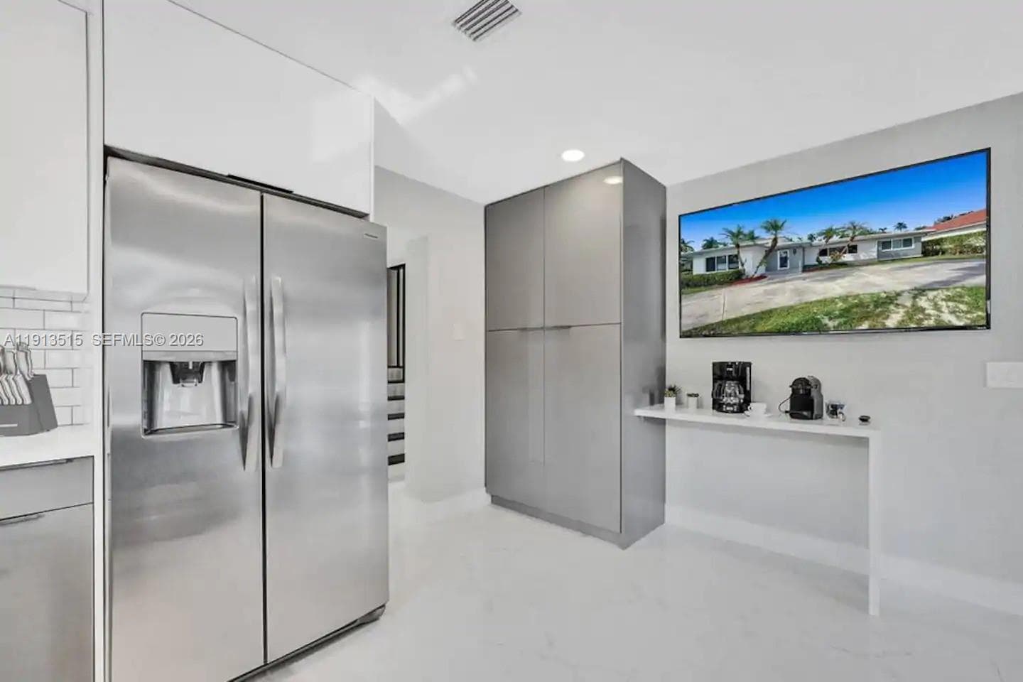 1241 Hollywood Blvd photo 27