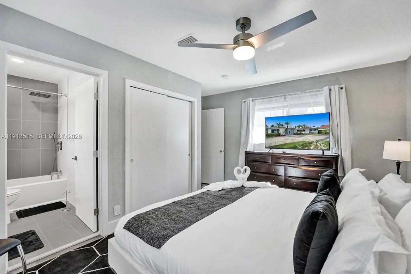 1241 Hollywood Blvd photo 36