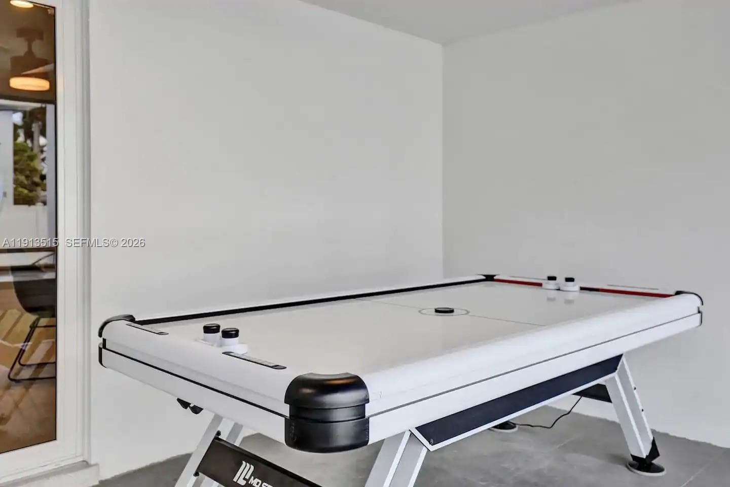 1241 Hollywood Blvd photo 60