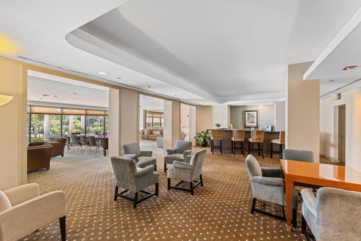 MEZZANINE LOUNGE