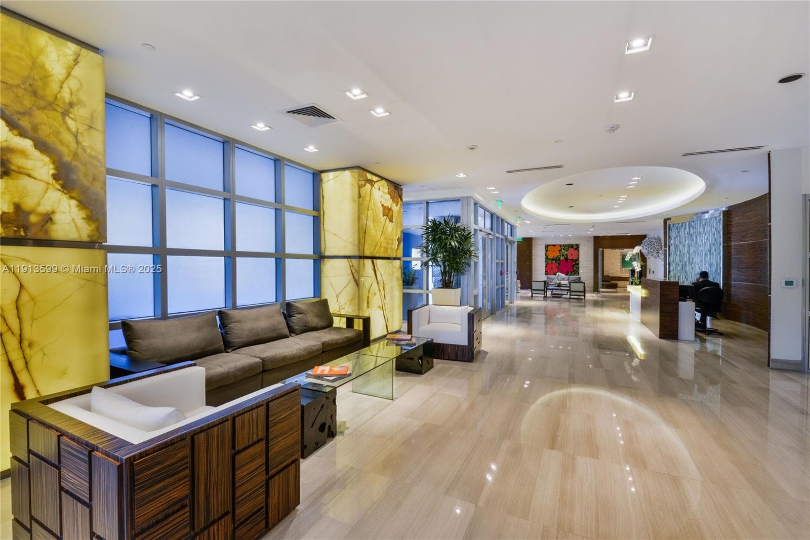 THE WAVERLY AT SOUTH BEACH · #1603 in Miami Beach - Photo 18
