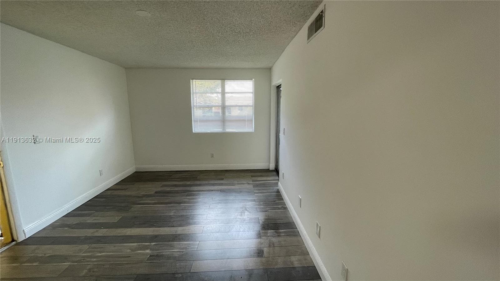 ROYAL POINCIANA CONDO · #1310 in Pompano Beach - Photo 22