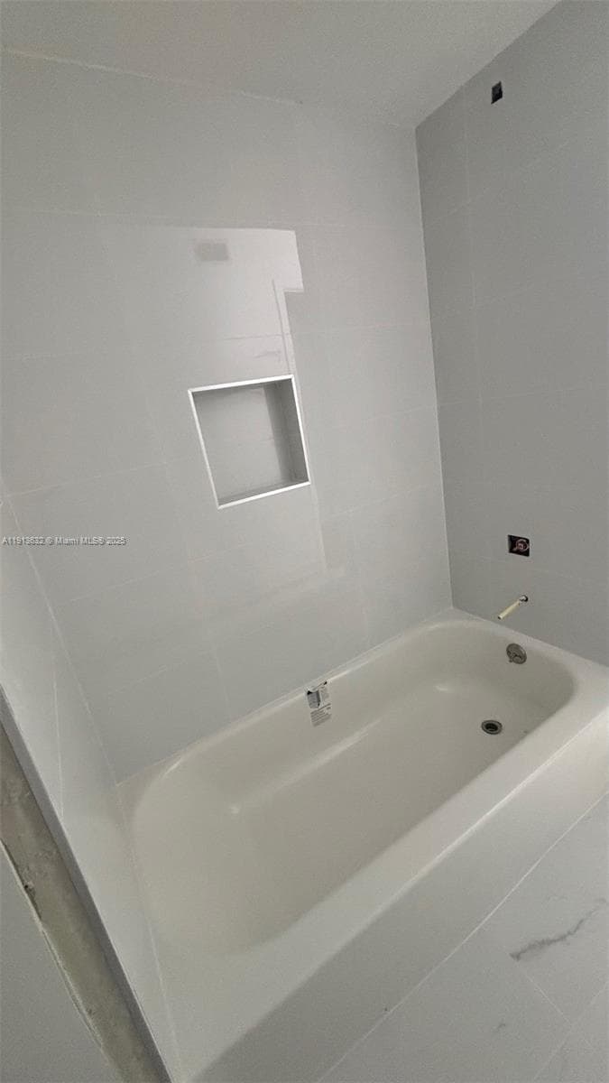 ROYAL POINCIANA CONDO · #1310 in Pompano Beach - Photo 41