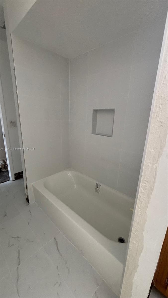 ROYAL POINCIANA CONDO · #1310 in Pompano Beach - Photo 37