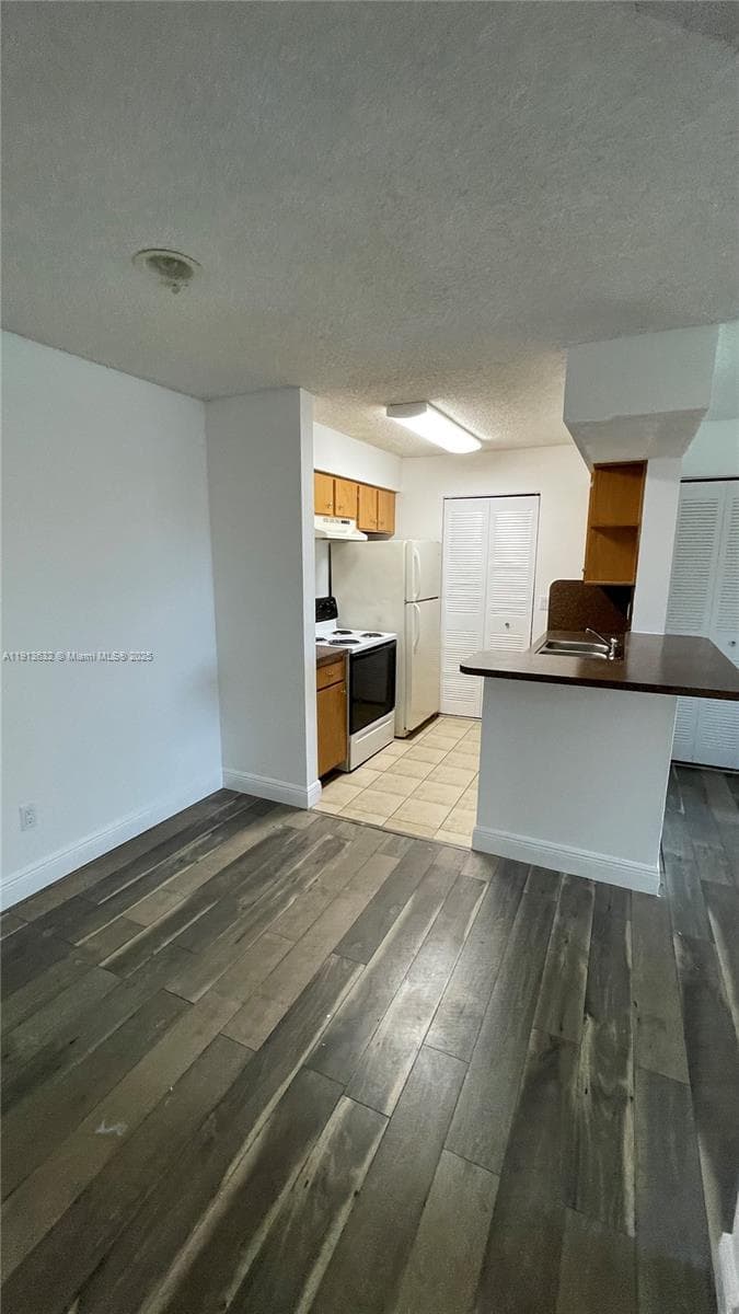 ROYAL POINCIANA CONDO · #1310 in Pompano Beach - Photo 35