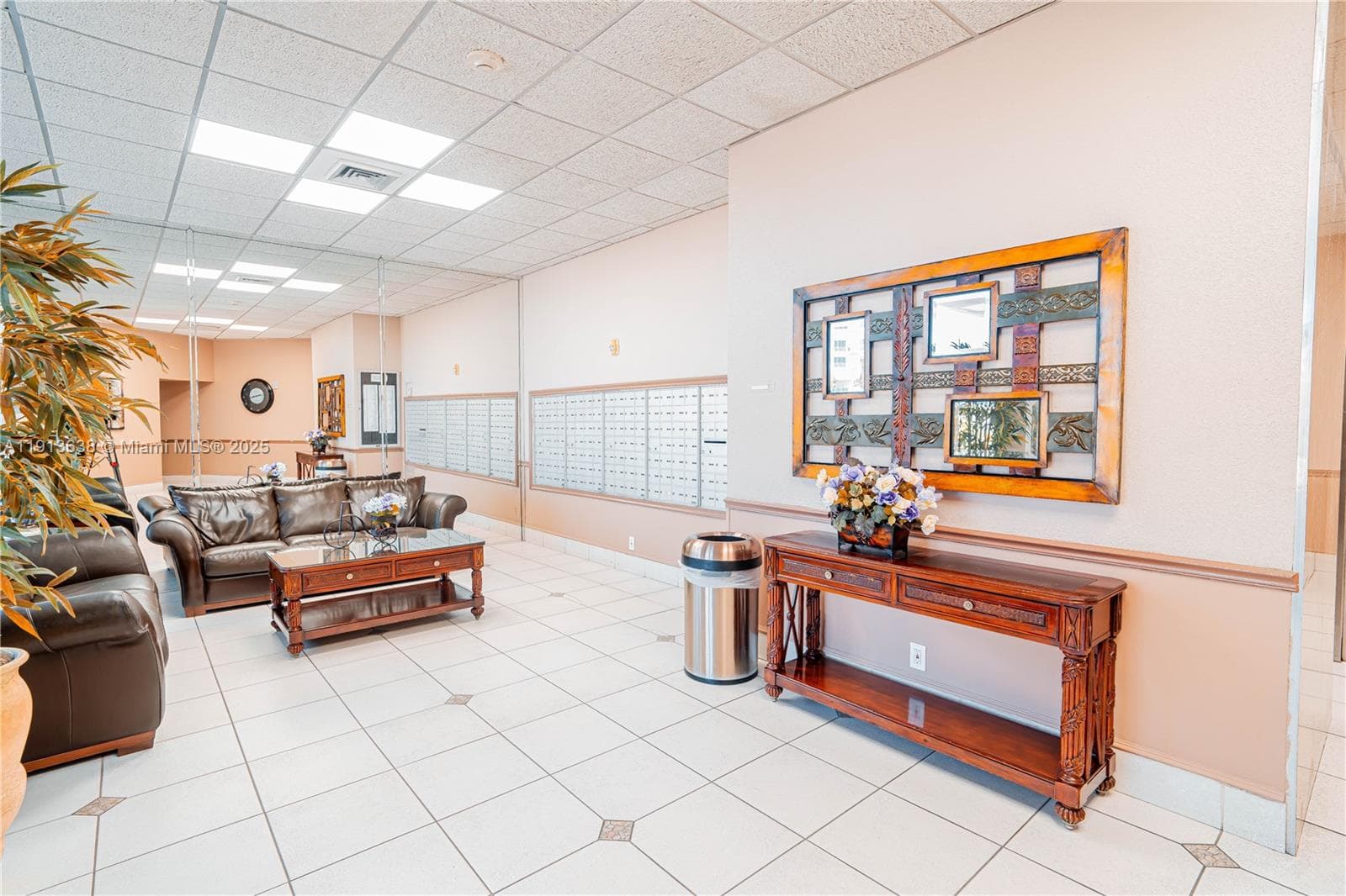 IMPERIAL TOWERS · #918 in Hallandale Beach - Photo 30