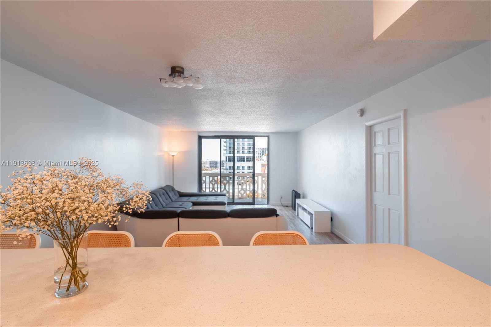 IMPERIAL TOWERS · #918 in Hallandale Beach - Photo 10