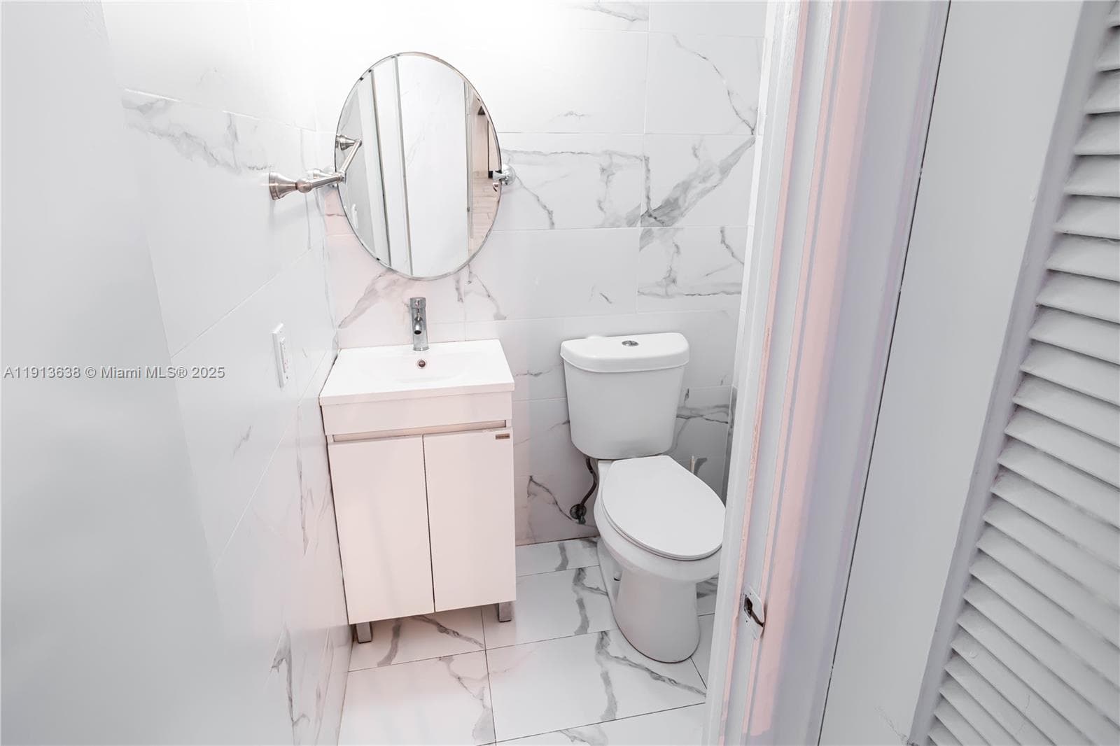 IMPERIAL TOWERS · #918 in Hallandale Beach - Photo 18