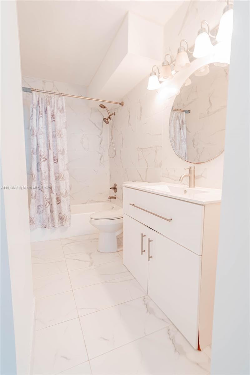 IMPERIAL TOWERS · #918 in Hallandale Beach - Photo 19