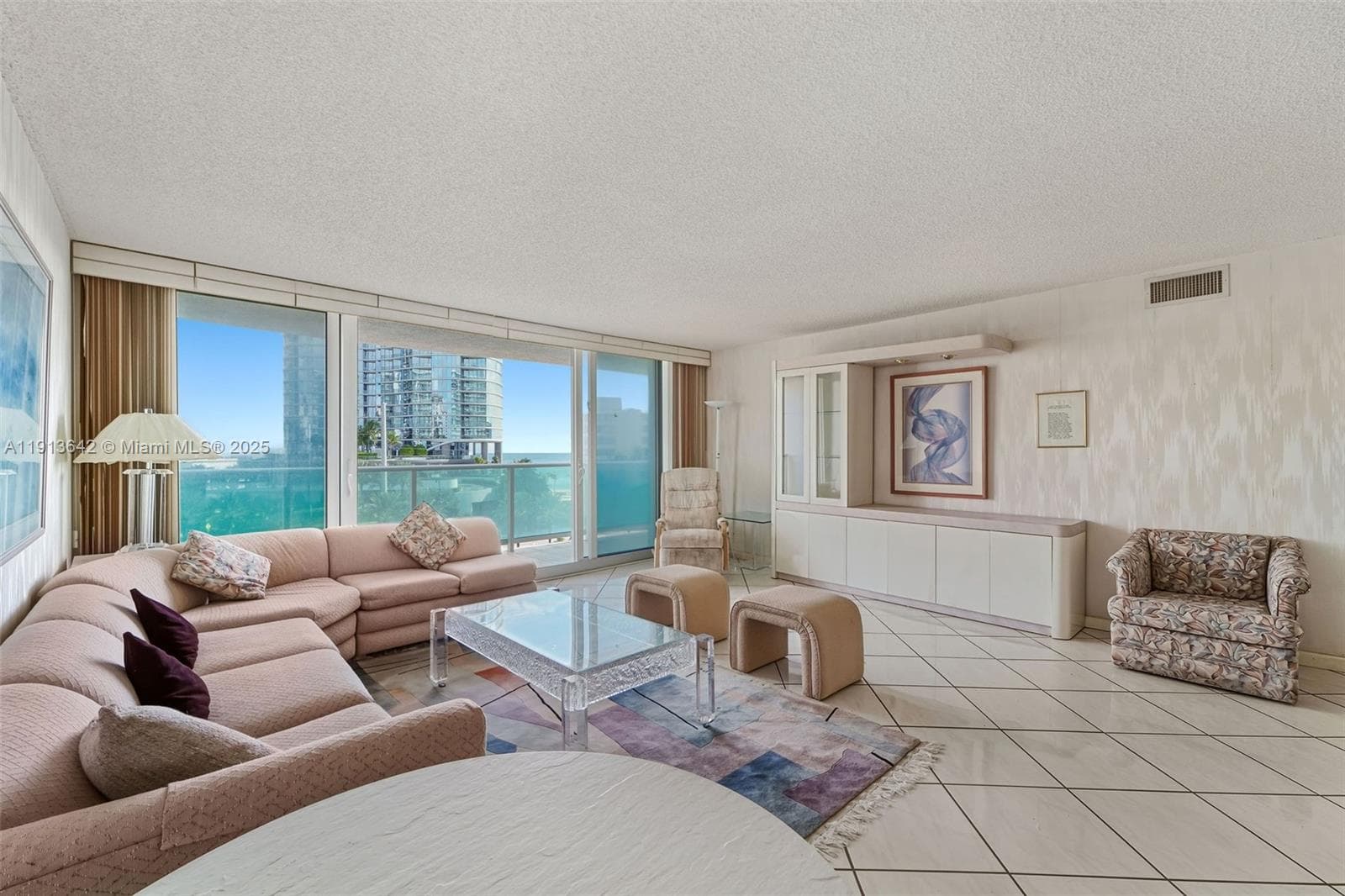 Arlen House · #615 in Sunny Isles Beach - Photo 3