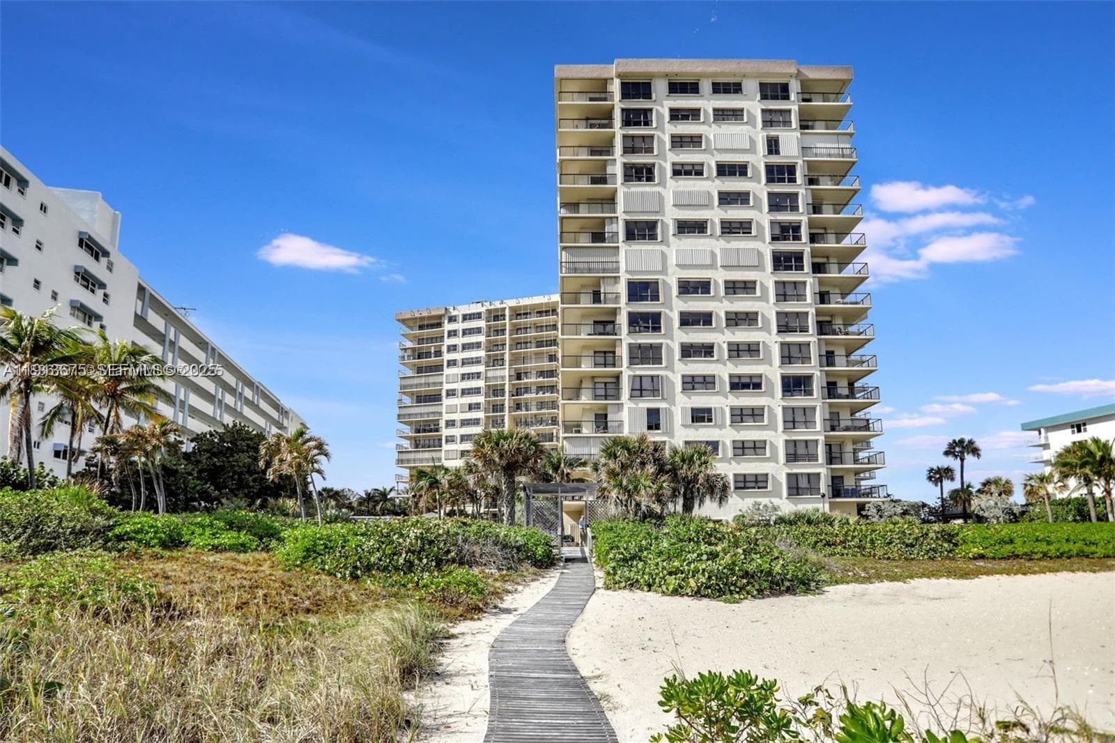 HAMPTON BEACH CLUB · #210 in Lauderdale By The Sea - Photo 41