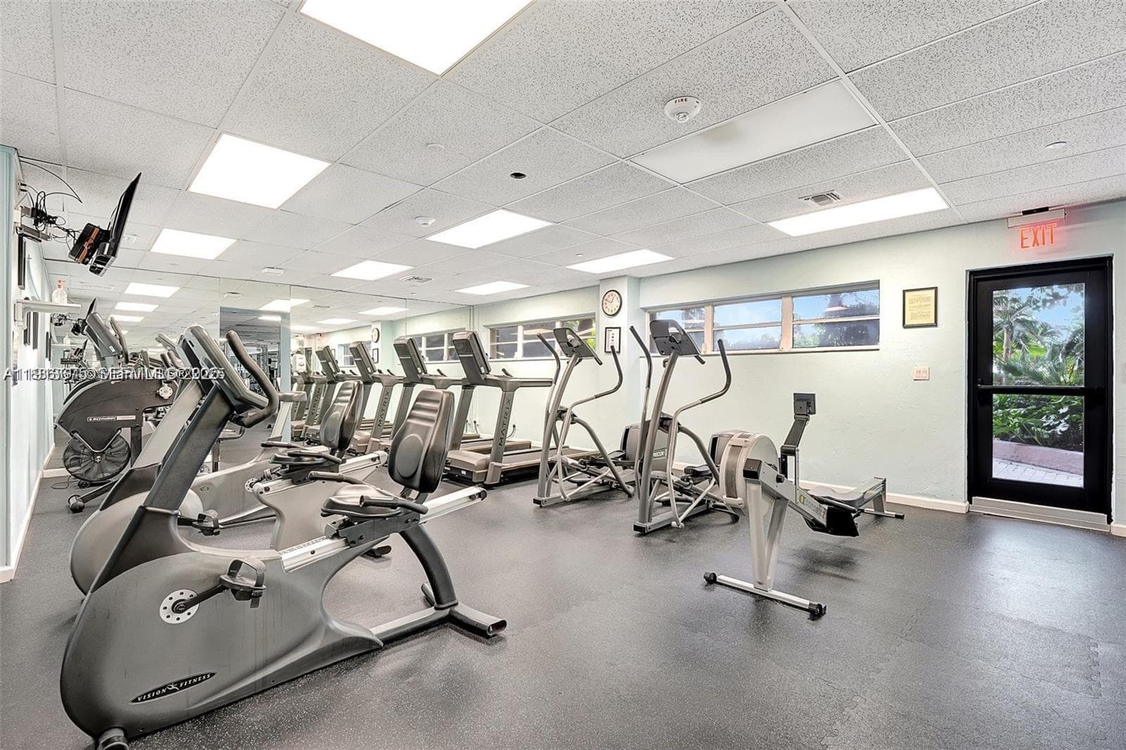 HAMPTON BEACH CLUB · #210 in Lauderdale By The Sea - Photo 37