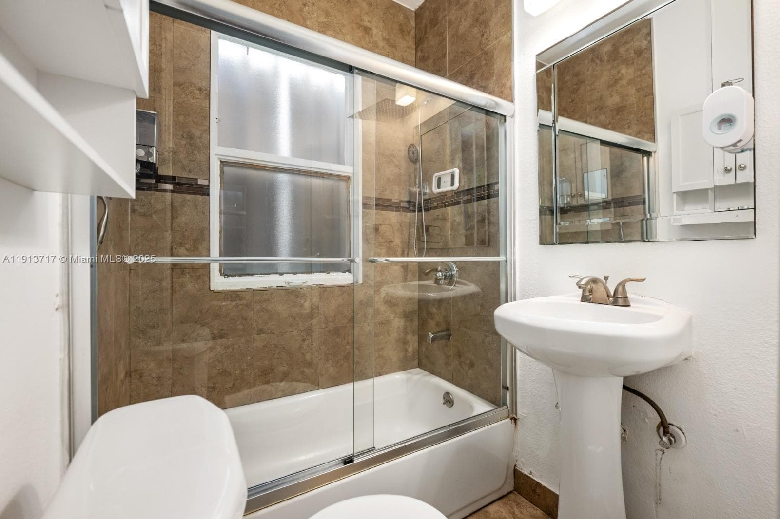 MENDOZA CONDO · #5 in Coral Gables - Photo 13