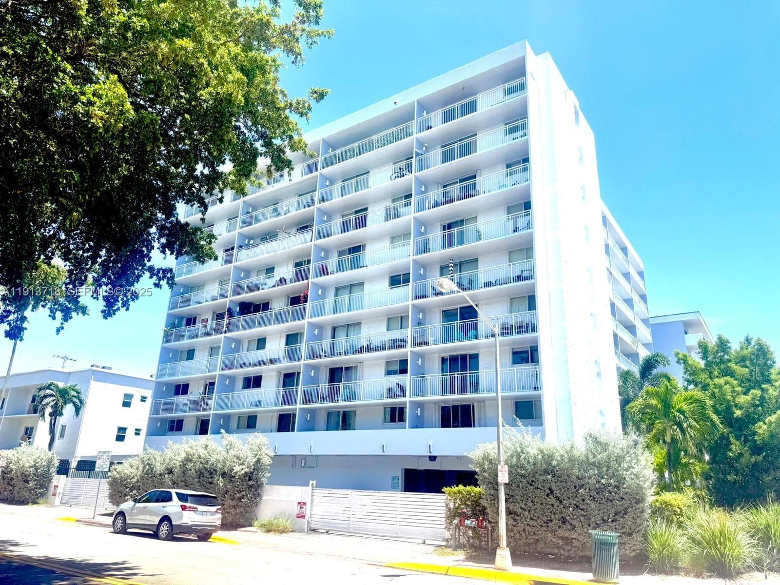 THE PARK GARDENS CONDO · #206 in Miami Beach - Photo 2
