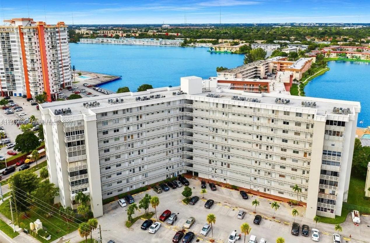 Fifth Moornins Condo · #787 in Miami - Photo 13