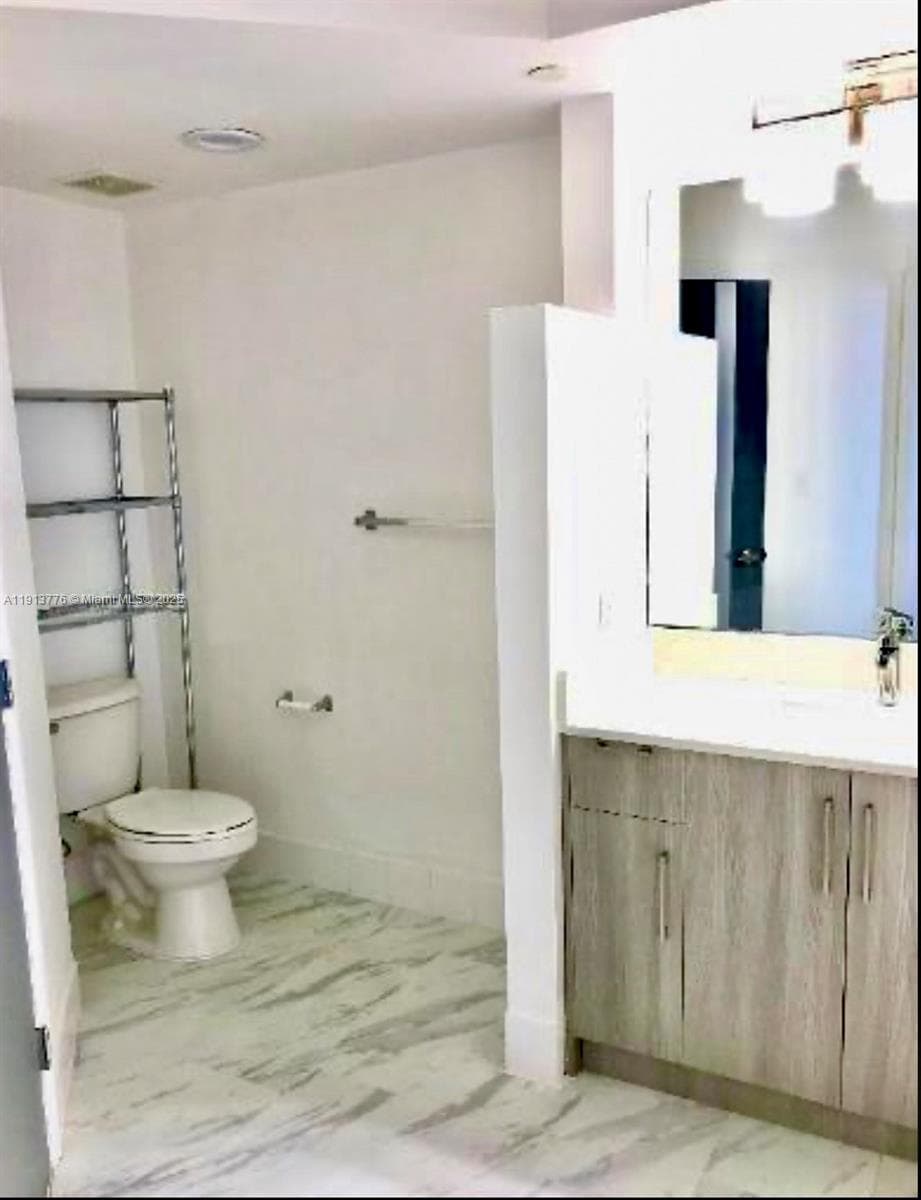 THE WAVERLY AT SOUTH BEAC · #1807 in Miami Beach - Photo 5
