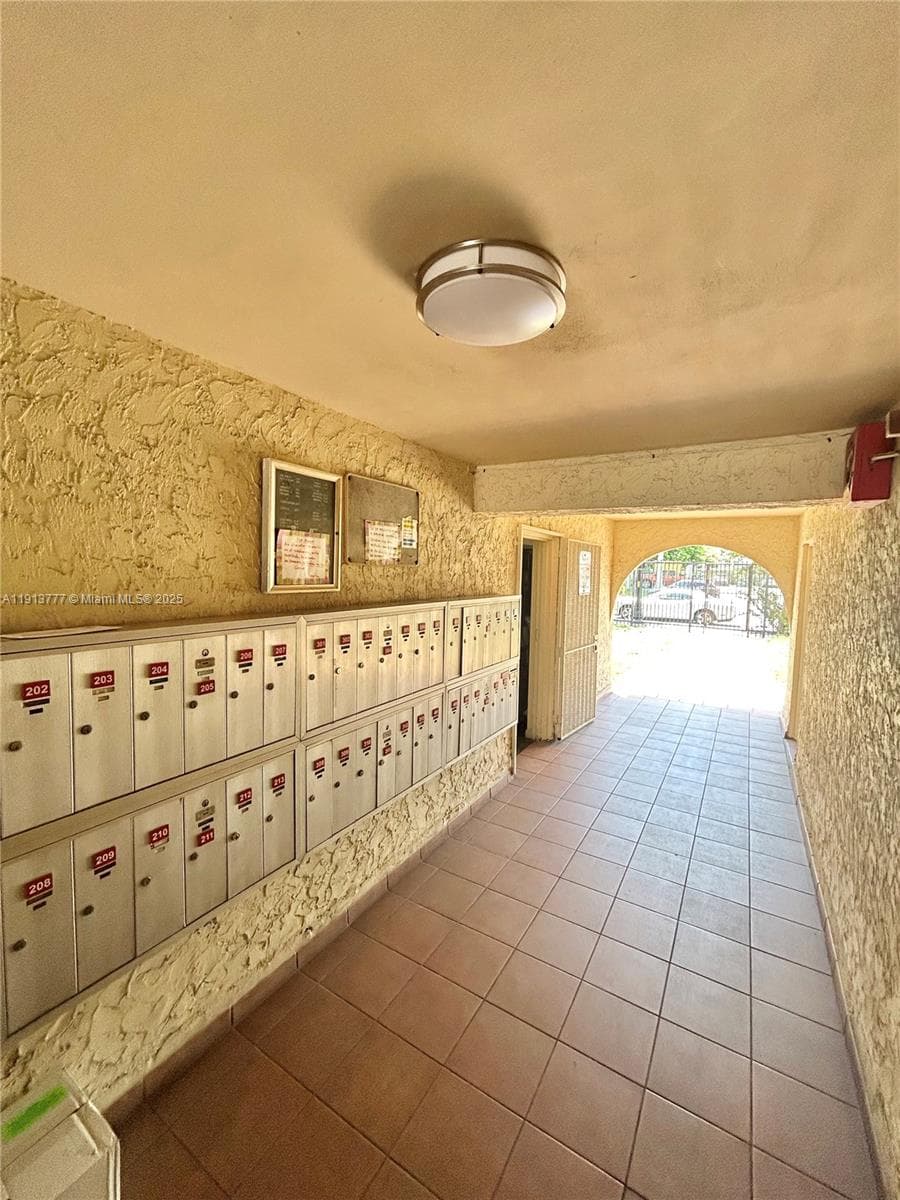 MIRAMAR TERRACE CONDO · #404 in Miami - Photo 36