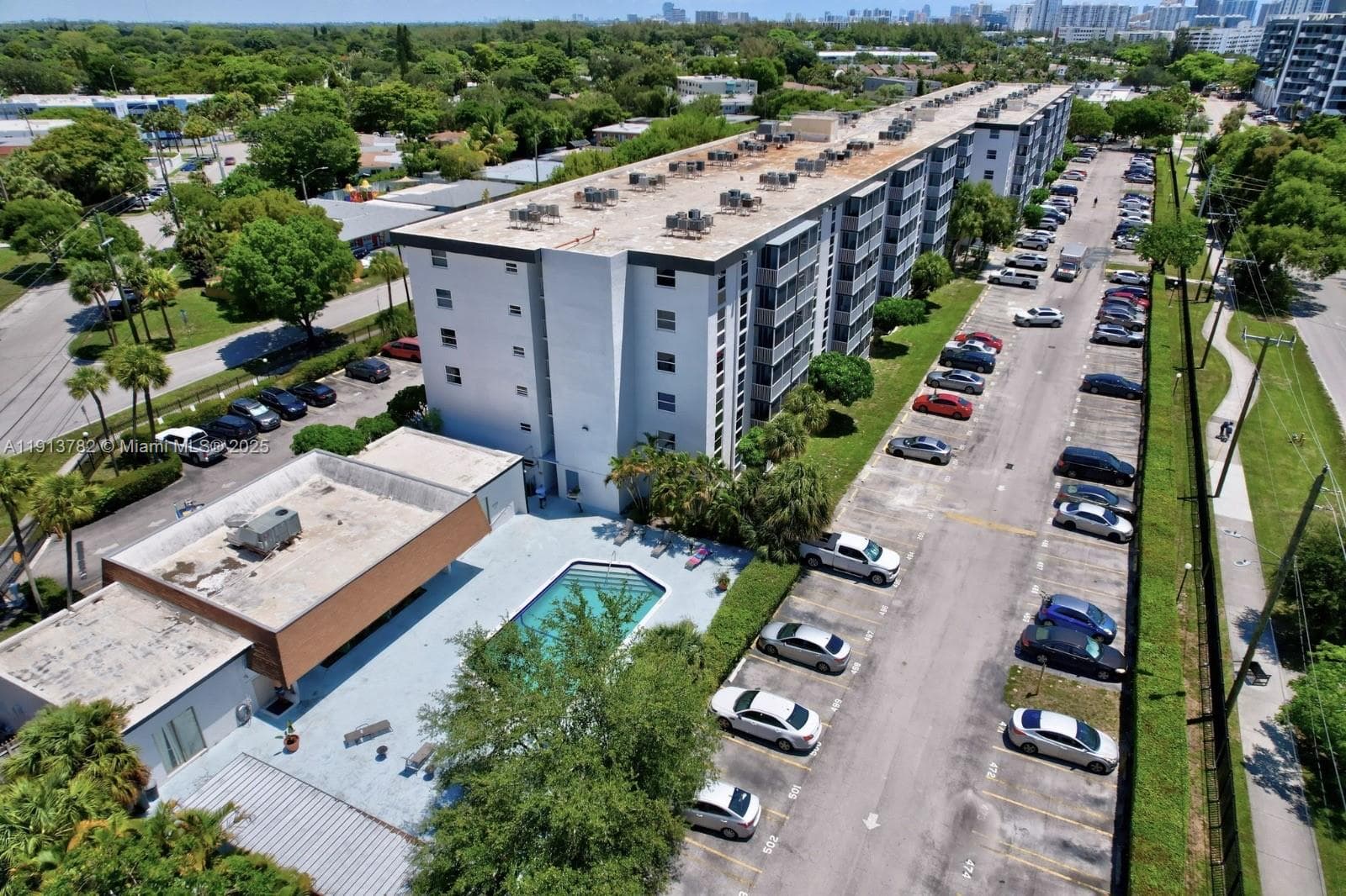 Woodside Apts · #A619 in North Miami Beach - Photo 1