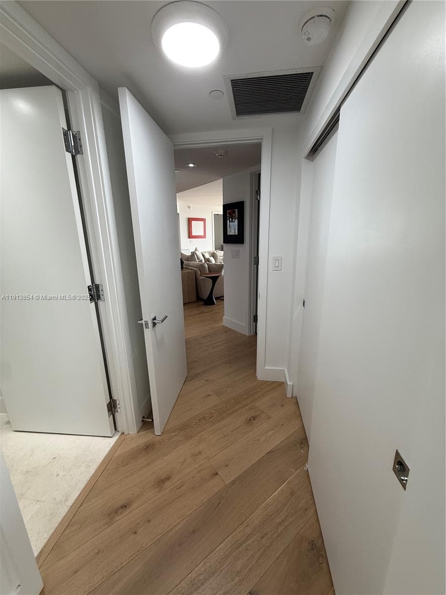 MARINA TOWER CONDO · #18D in Aventura - Photo 17