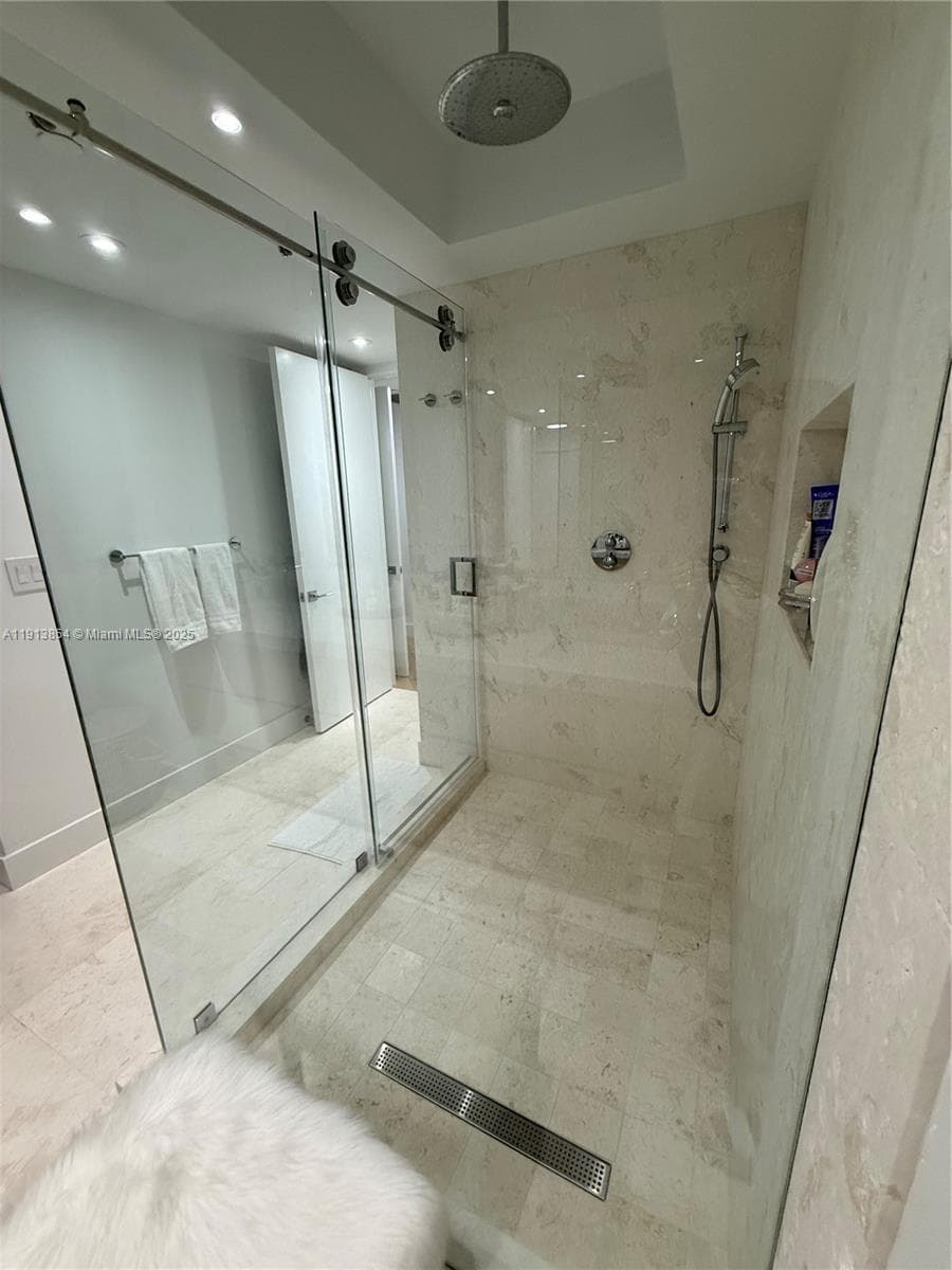 MARINA TOWER CONDO · #18D in Aventura - Photo 14