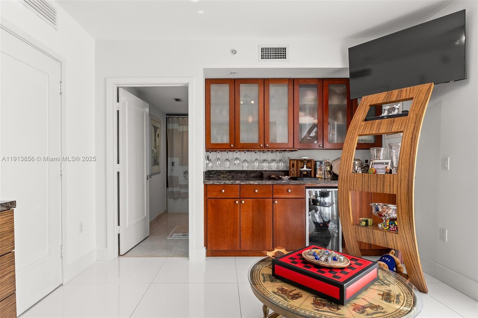 Riva Bay Harbor · #101 in Bay Harbor Islands - Photo 22