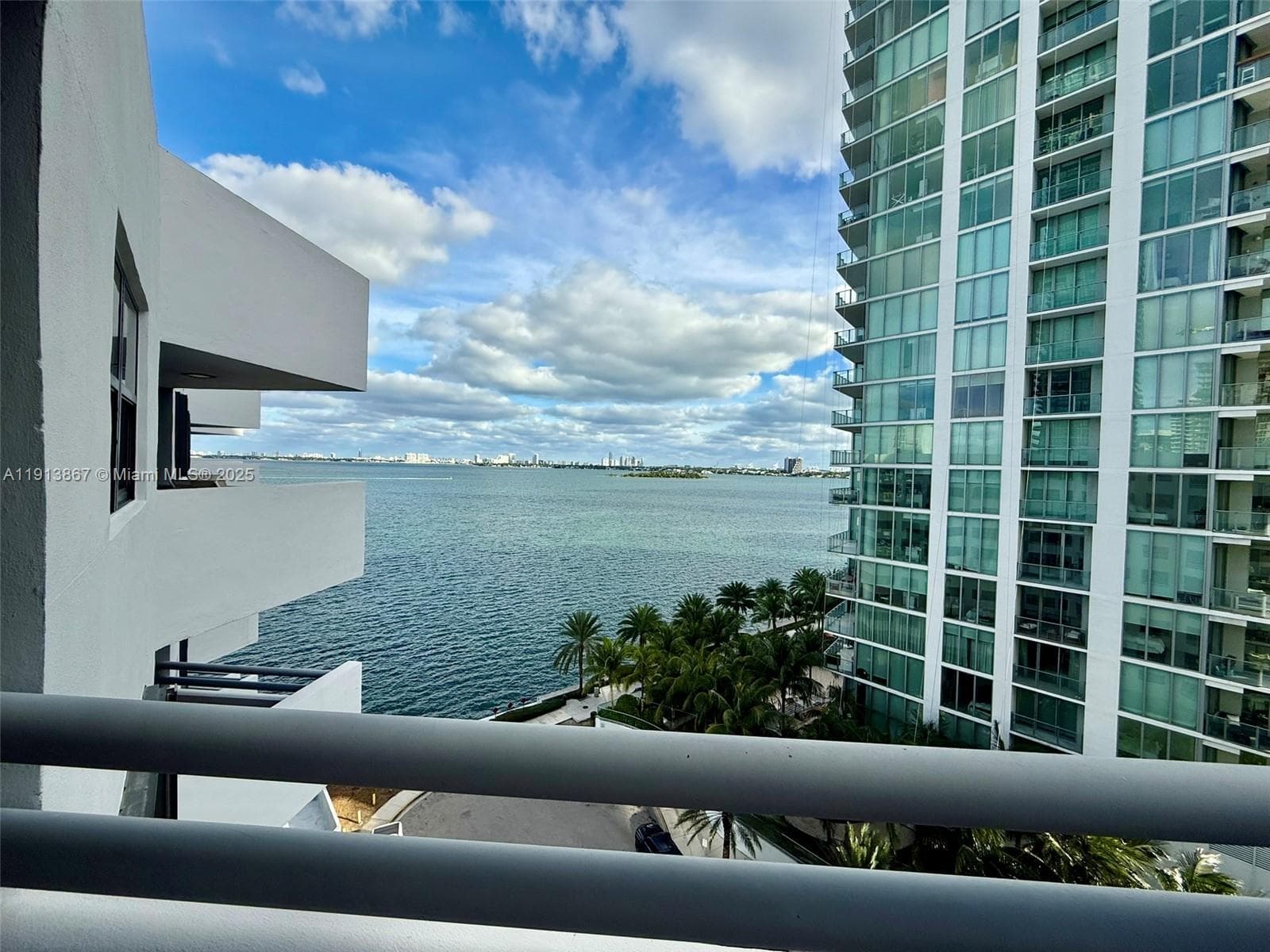 BAYVIEW TOWER CONDO · #PH1004 in Miami - Photo 17