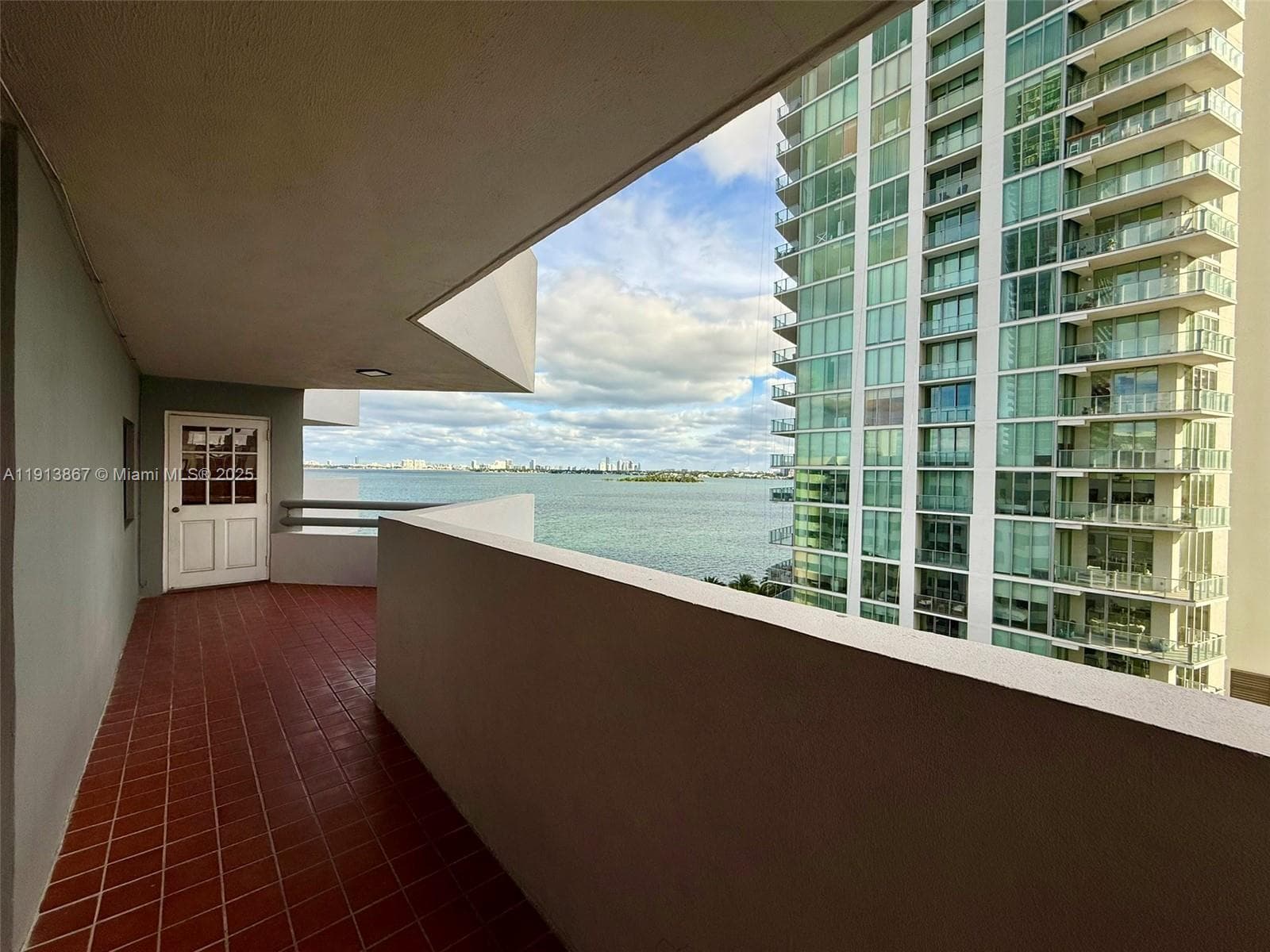BAYVIEW TOWER CONDO · #PH1004 in Miami - Photo 16