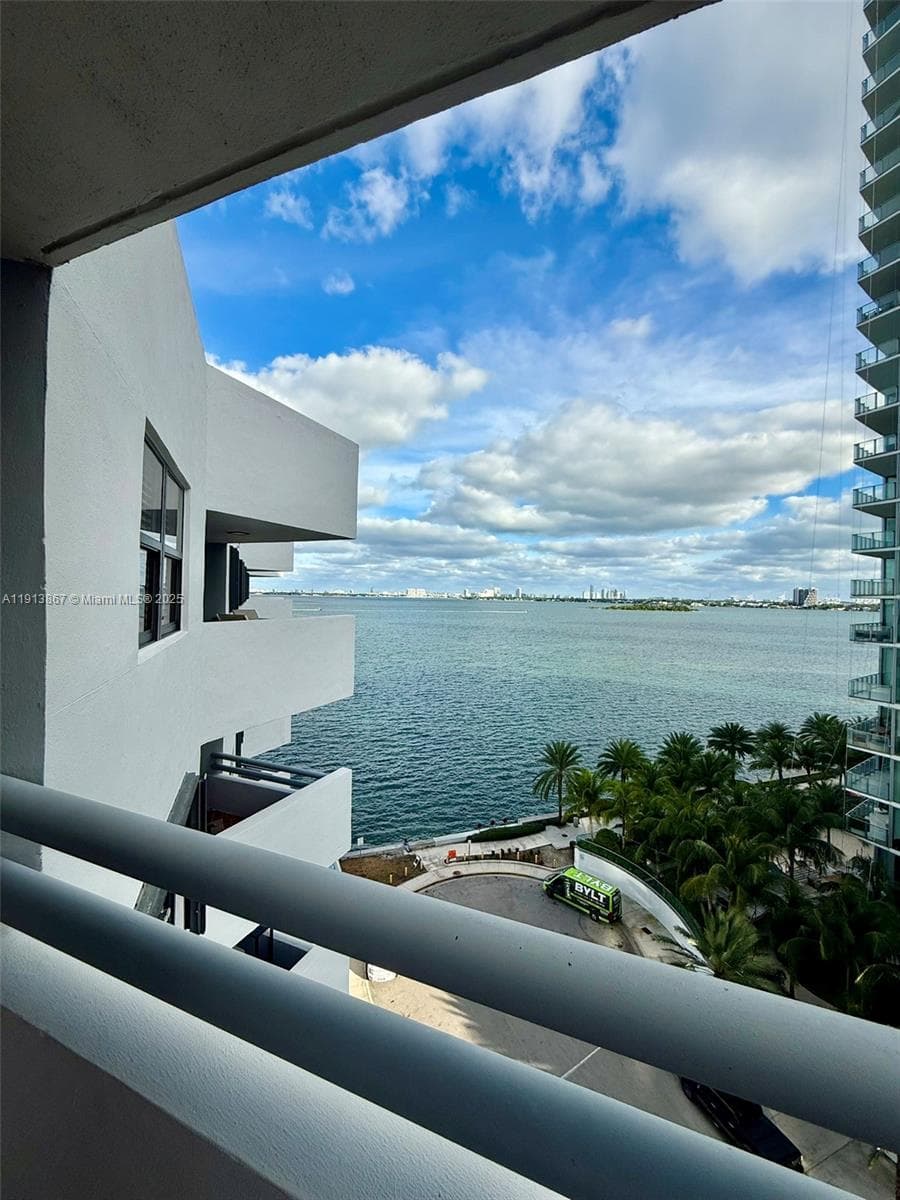 BAYVIEW TOWER CONDO · #PH1004 in Miami - Photo 18