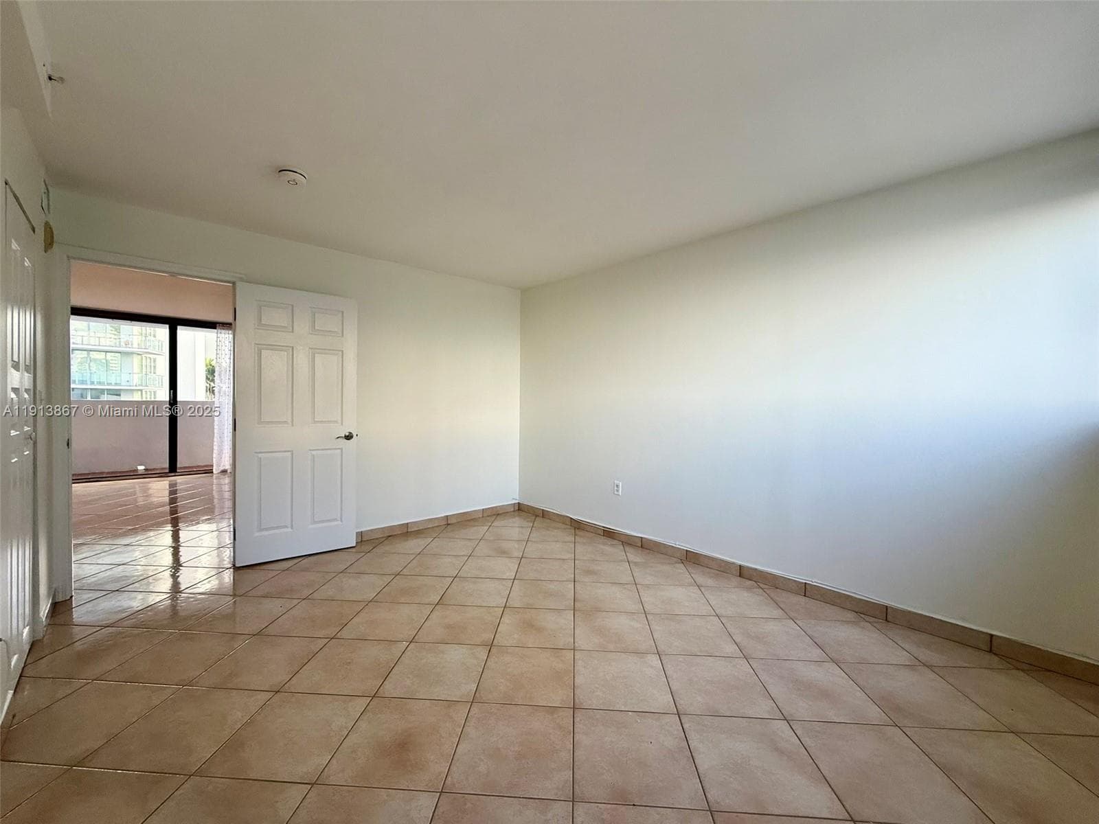 BAYVIEW TOWER CONDO · #PH1004 in Miami - Photo 29