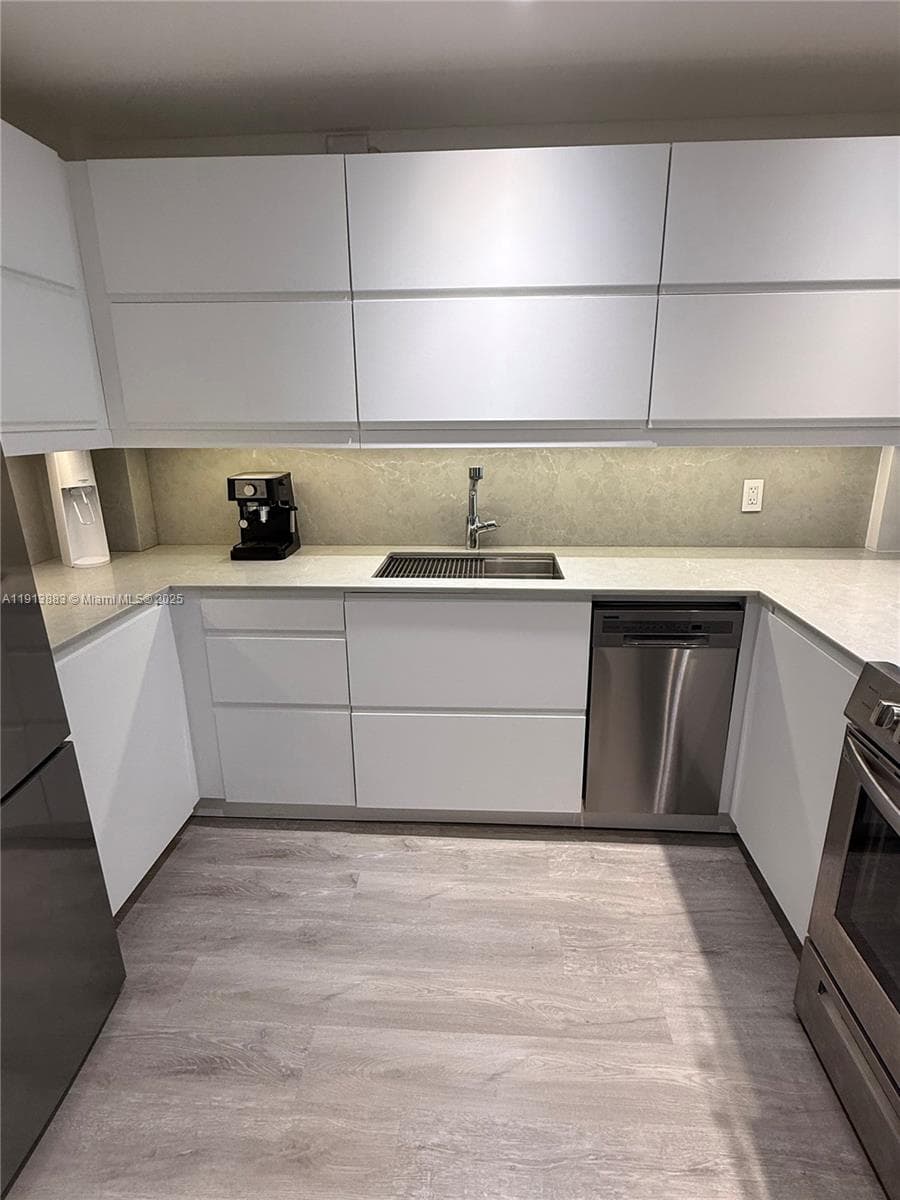 Kitchen Entrance