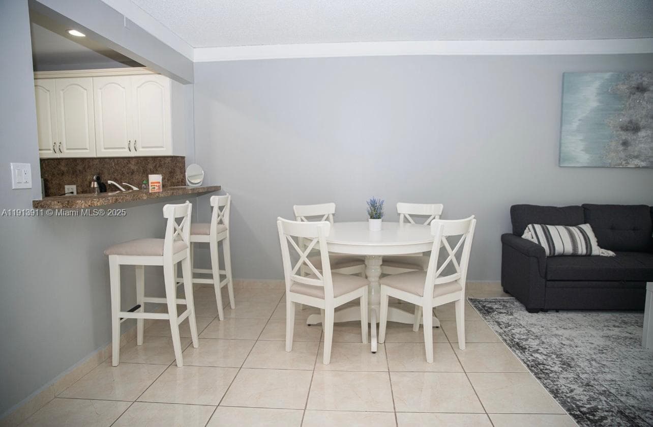 BRAVURA II CONDO · #703 in Aventura - Photo 3