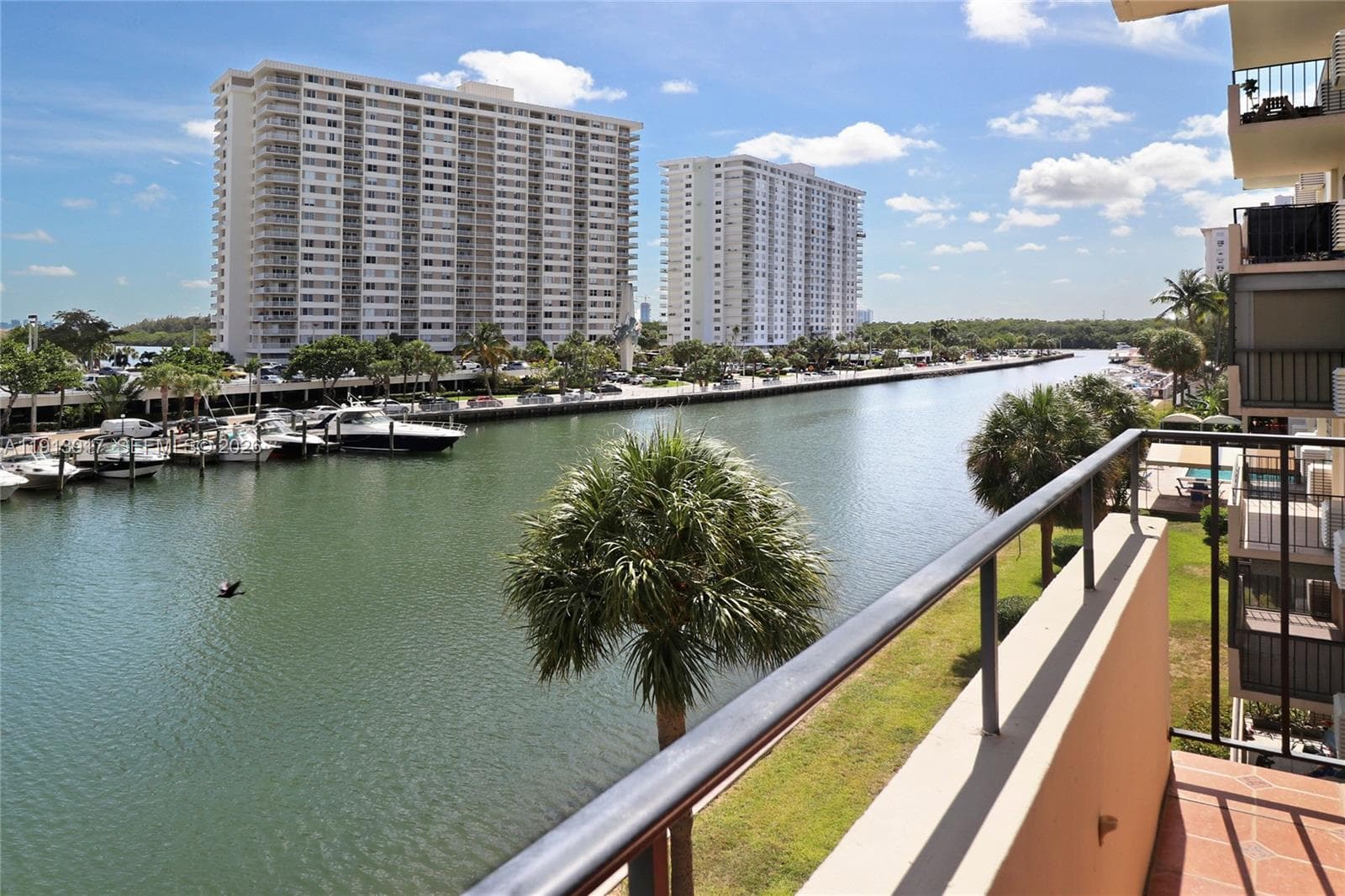 KINGS POINT IMPERIAL COND · #403 in Sunny Isles Beach - Photo 23