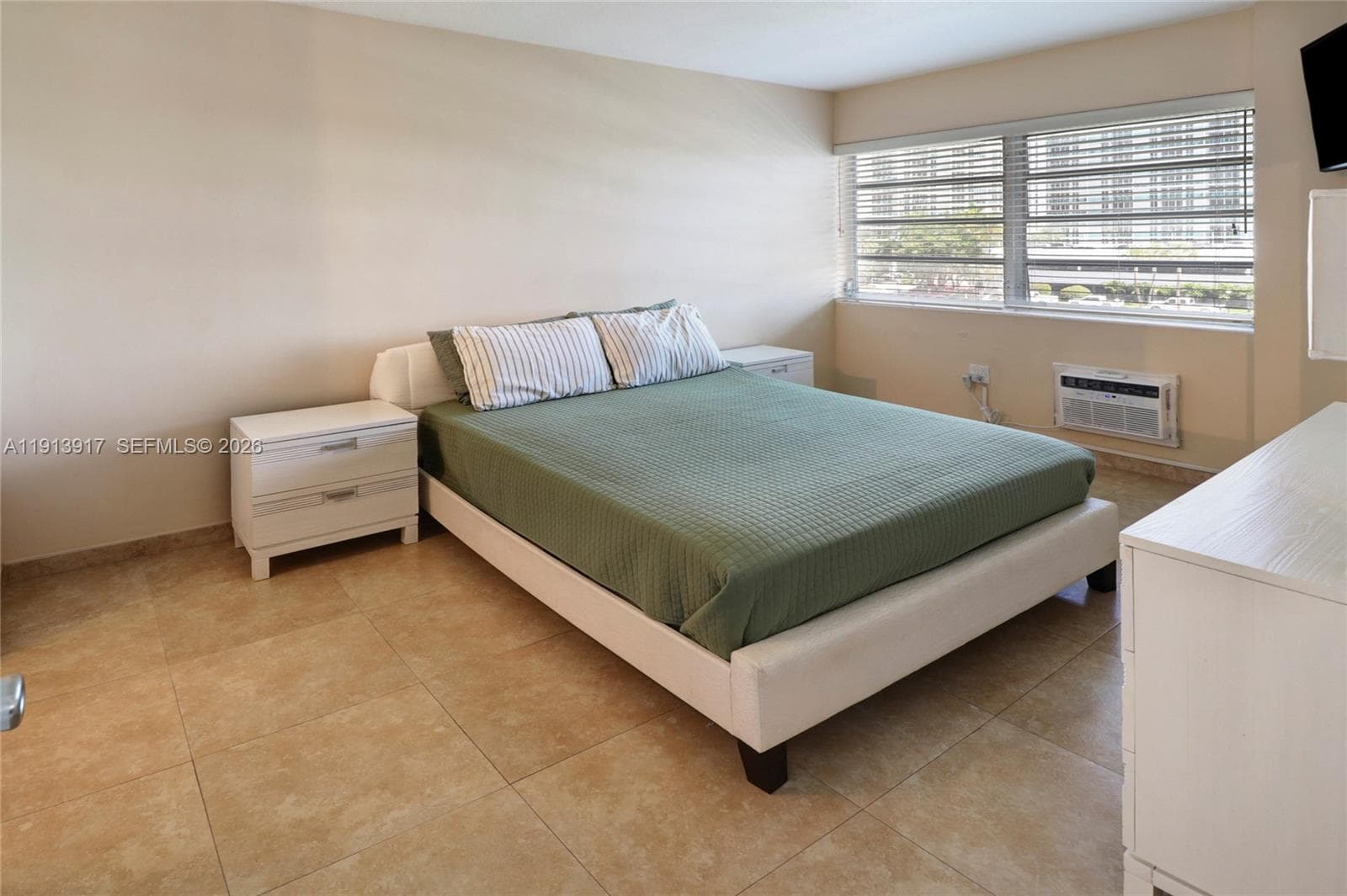 KINGS POINT IMPERIAL COND · #403 in Sunny Isles Beach - Photo 15