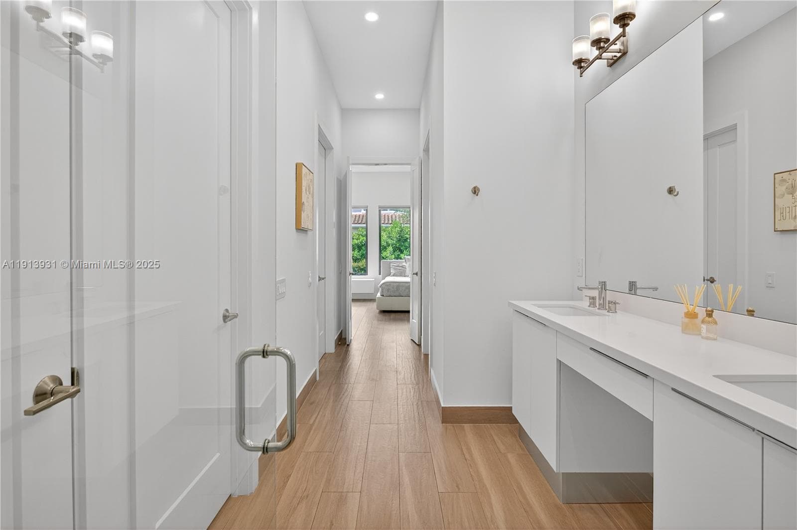 5999 E Brookfield Cir E photo 20