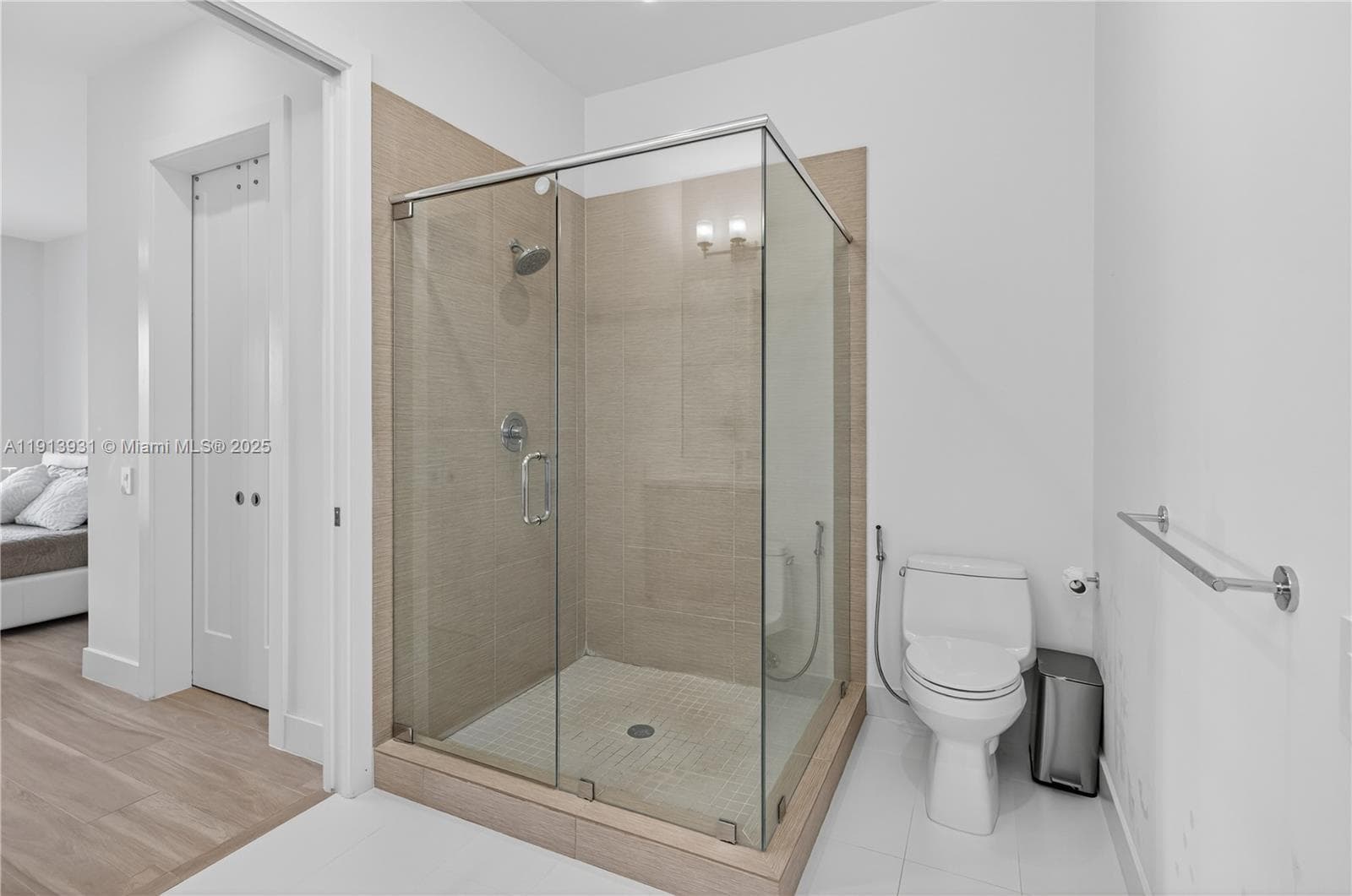 5999 E Brookfield Cir E photo 37